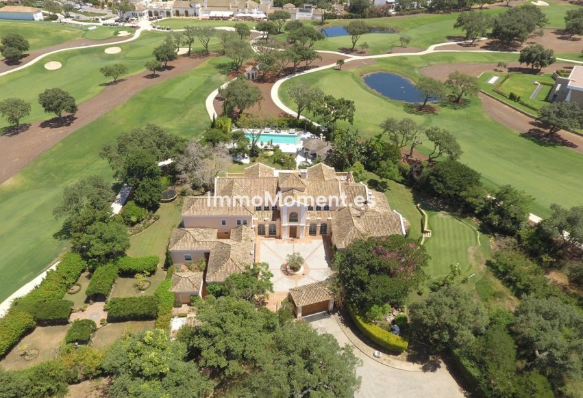 Reventa - Villa independiente - Sotogrande - San Roque Club