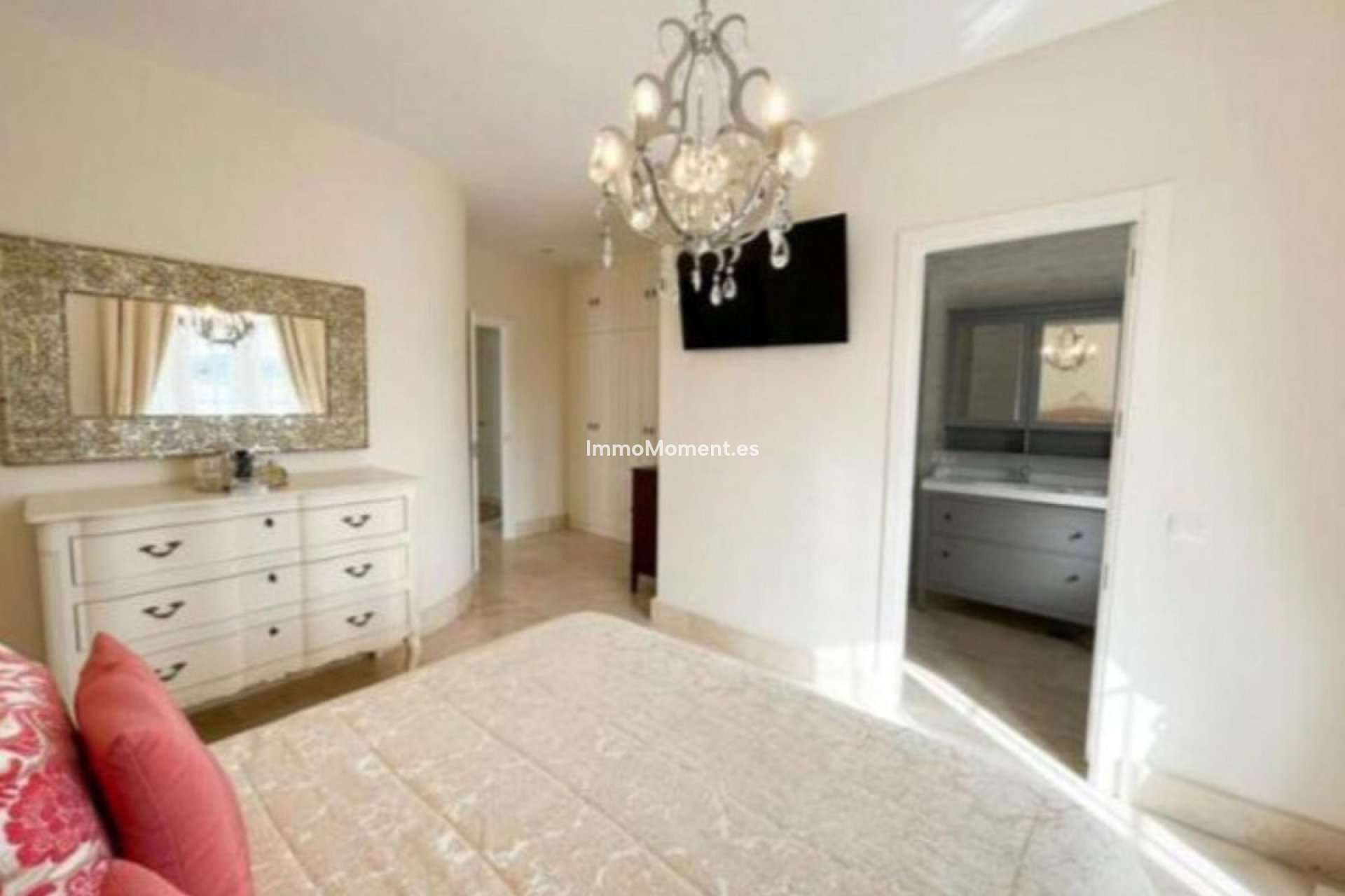 Reventa - Villa independiente - Sotogrande - San Roque