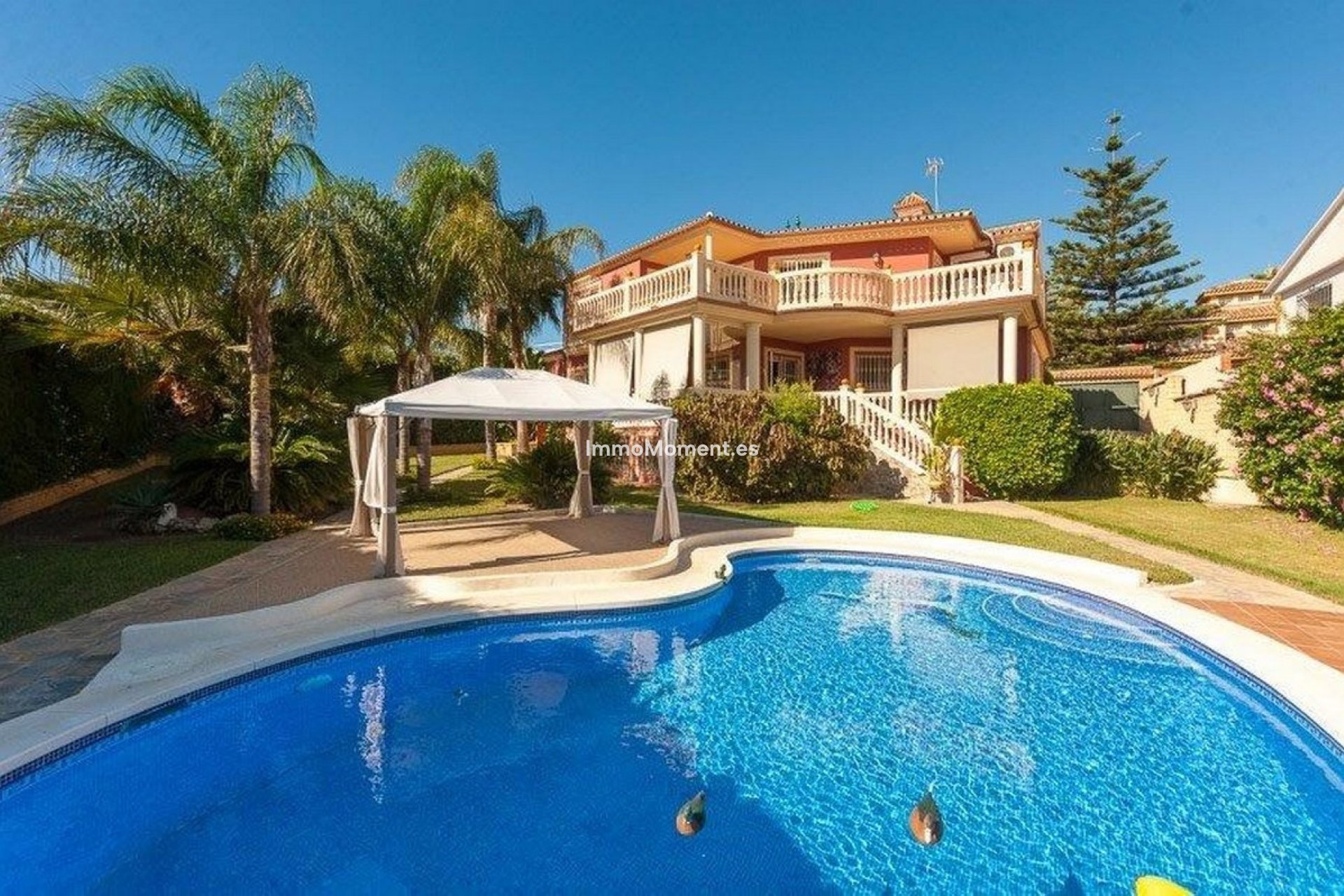 Reventa - Villa independiente - Torremolinos - Playamar
