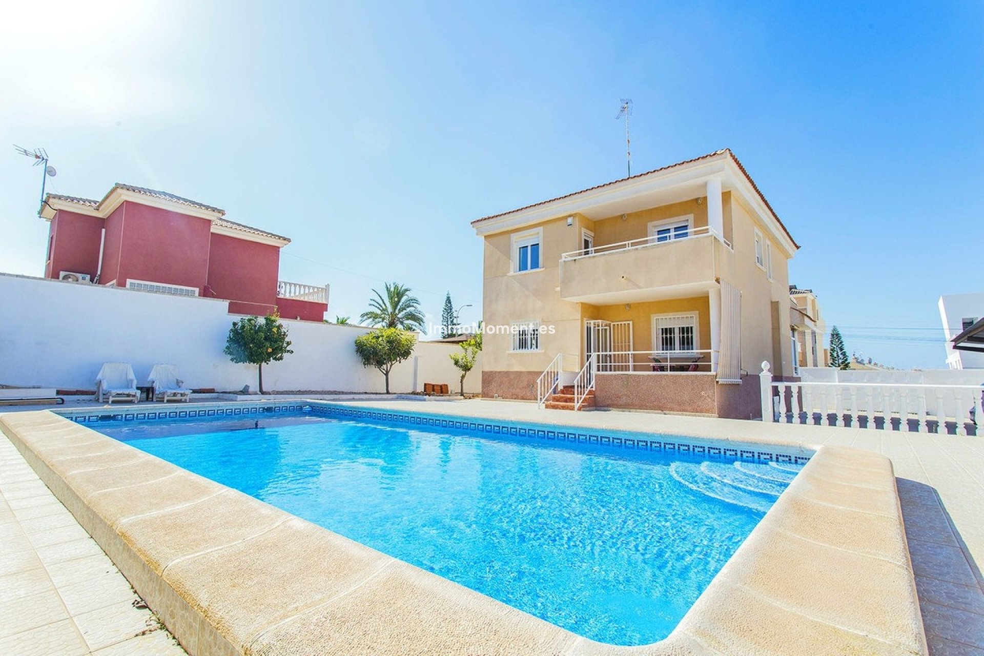 Reventa - Villa independiente - Torrevieja - Aguas Nuevas