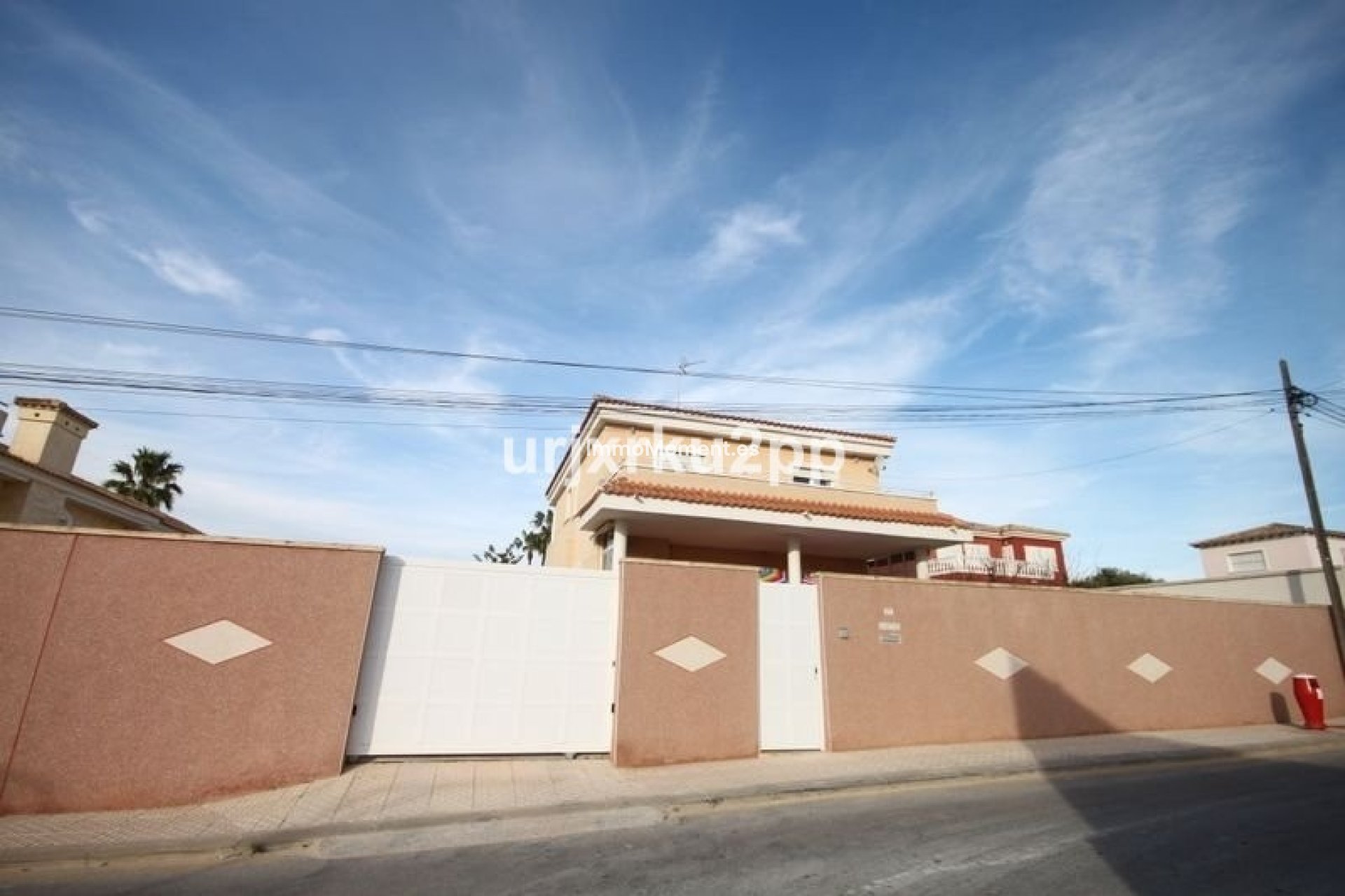 Reventa - Villa independiente - Torrevieja - Aguas Nuevas