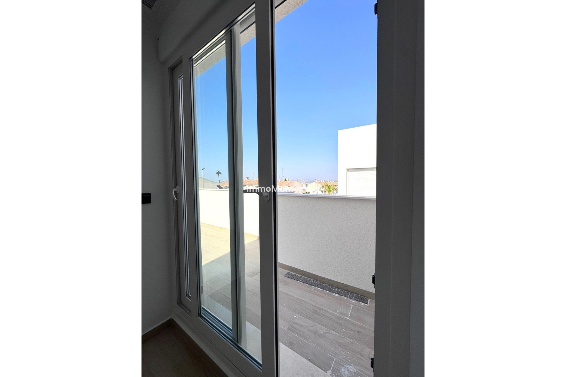 Reventa - Villa independiente - Torrevieja - Aguas Nuevas