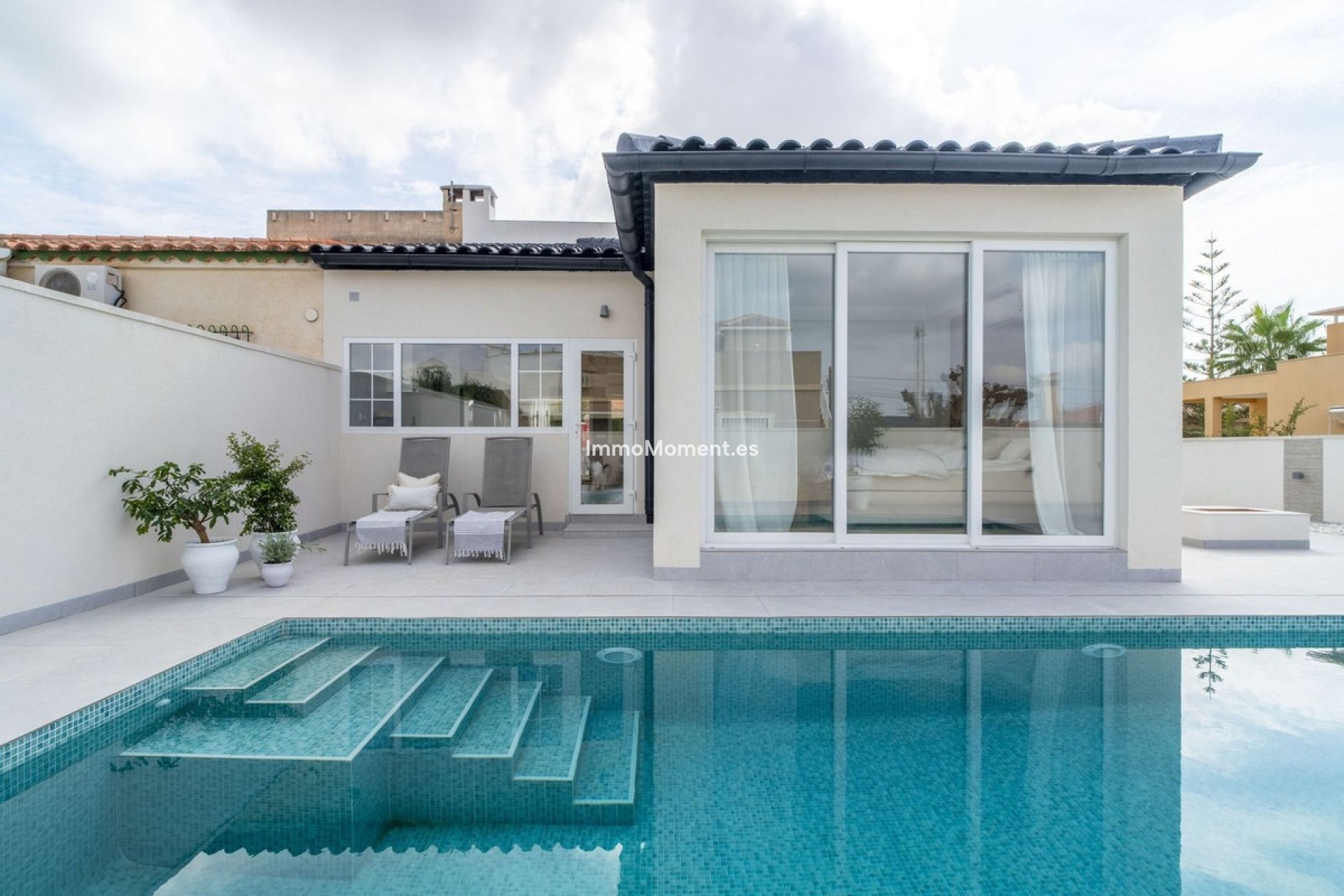 Reventa - Villa independiente - Torrevieja - La Siesta