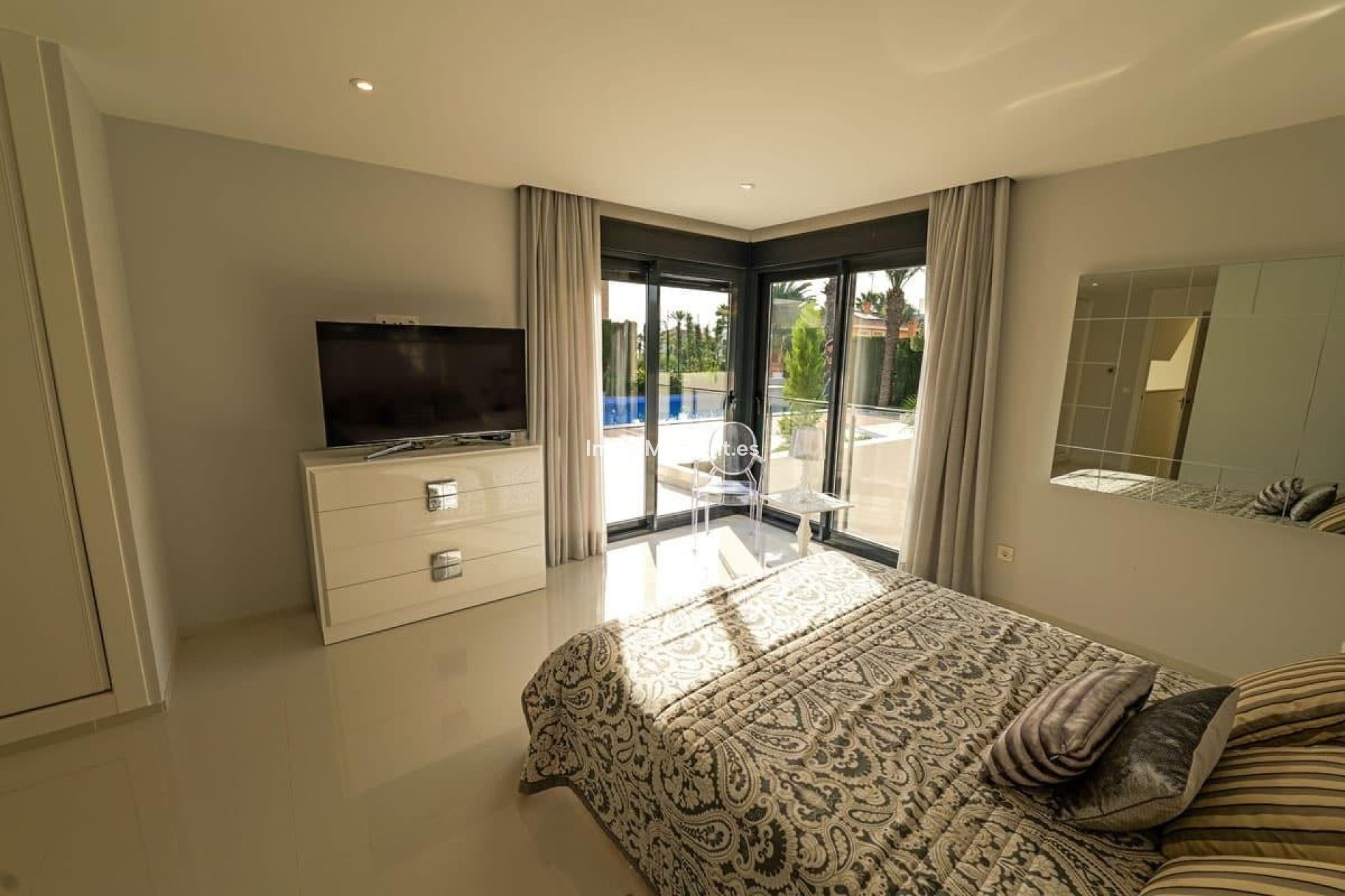 Reventa - Villa independiente - Torrevieja - La Veleta