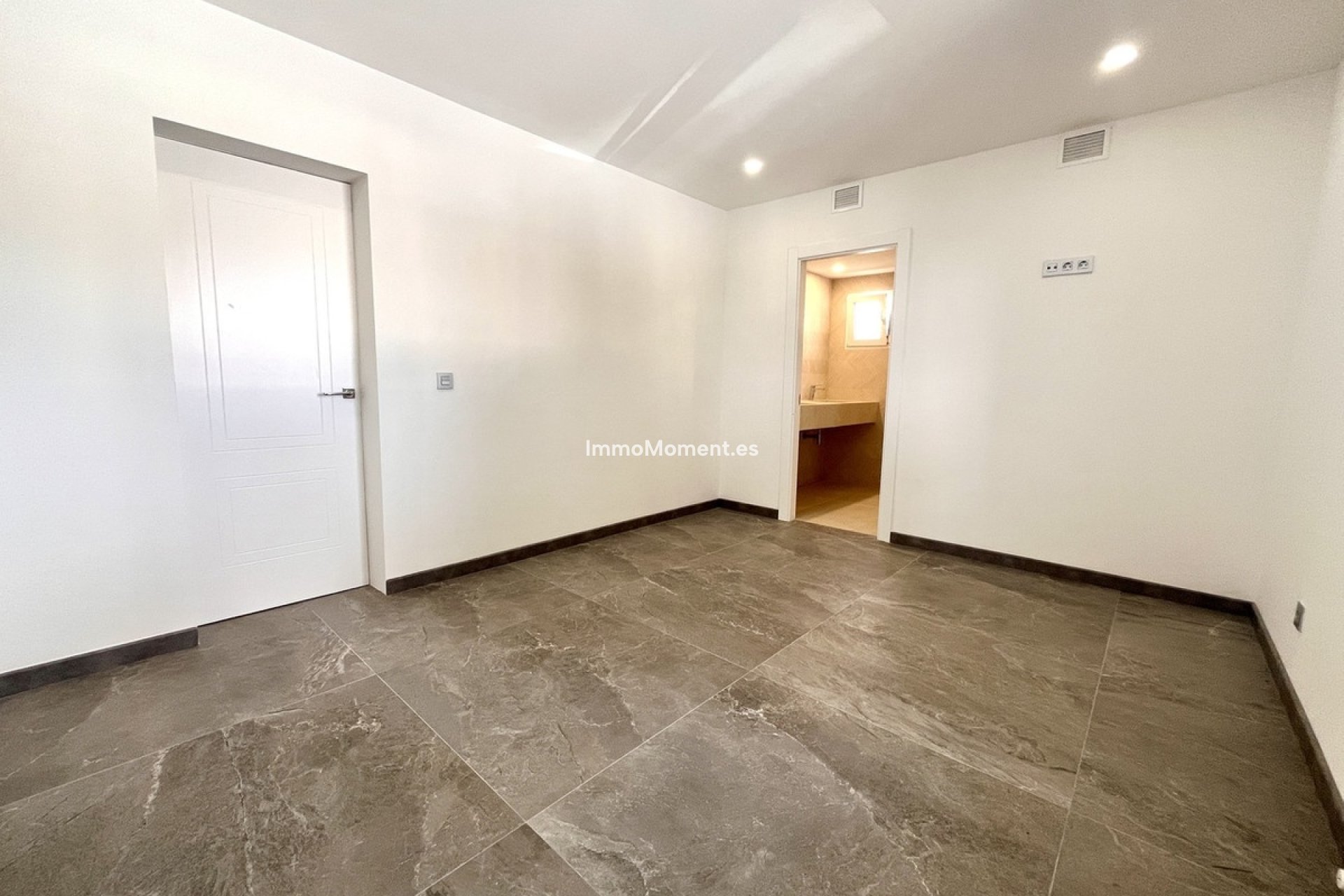 Reventa - Villa independiente - Torrevieja - Los Balcones - Los Altos del Edén