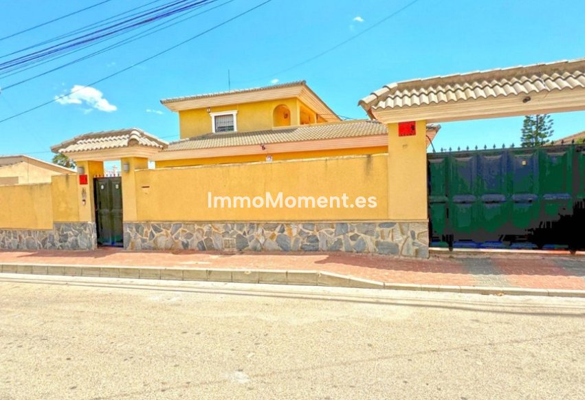 Reventa - Villa independiente - Torrevieja - Torrevieja Centro