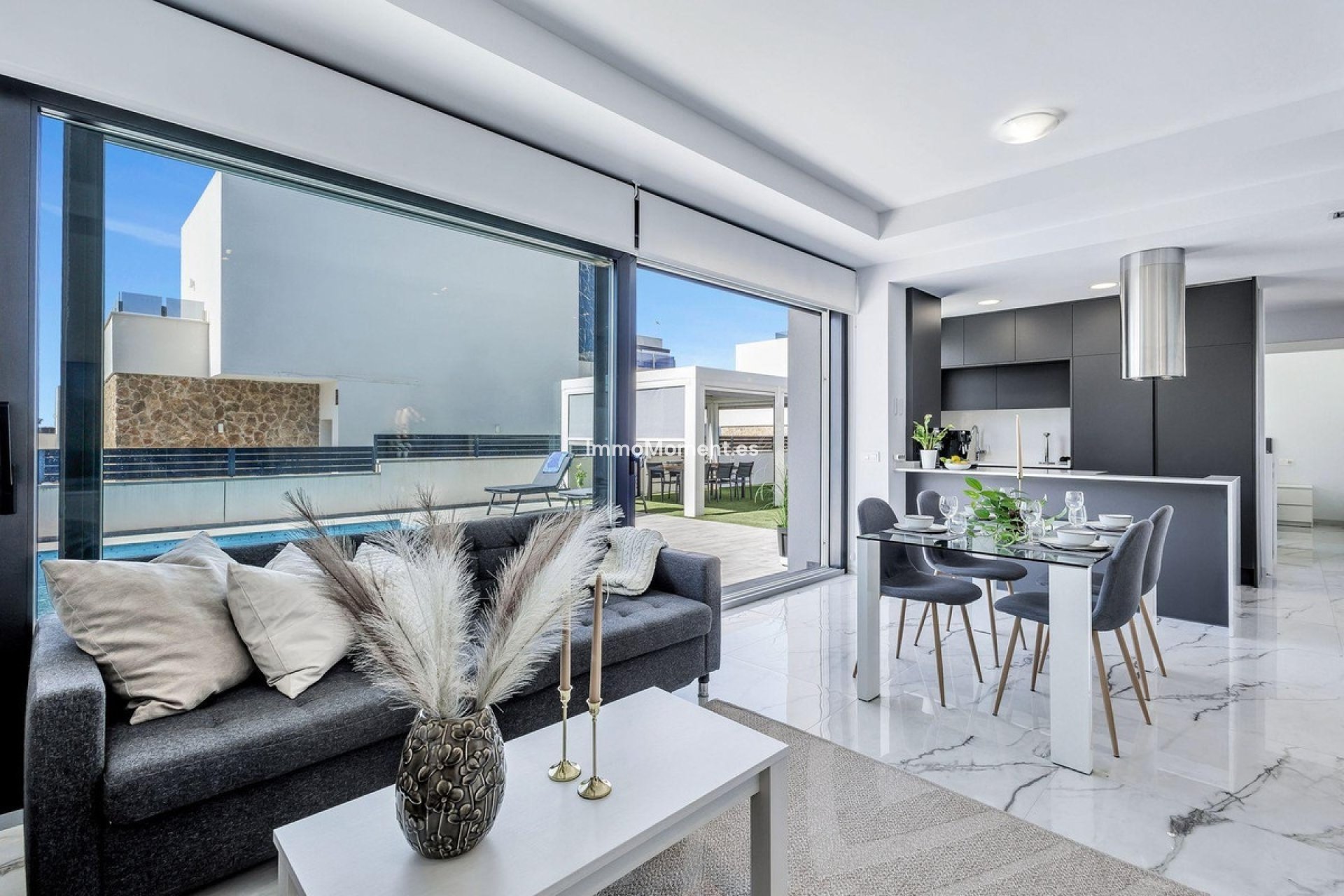 Reventa - Villa independiente - Torrevieja - Torrevieja Centro
