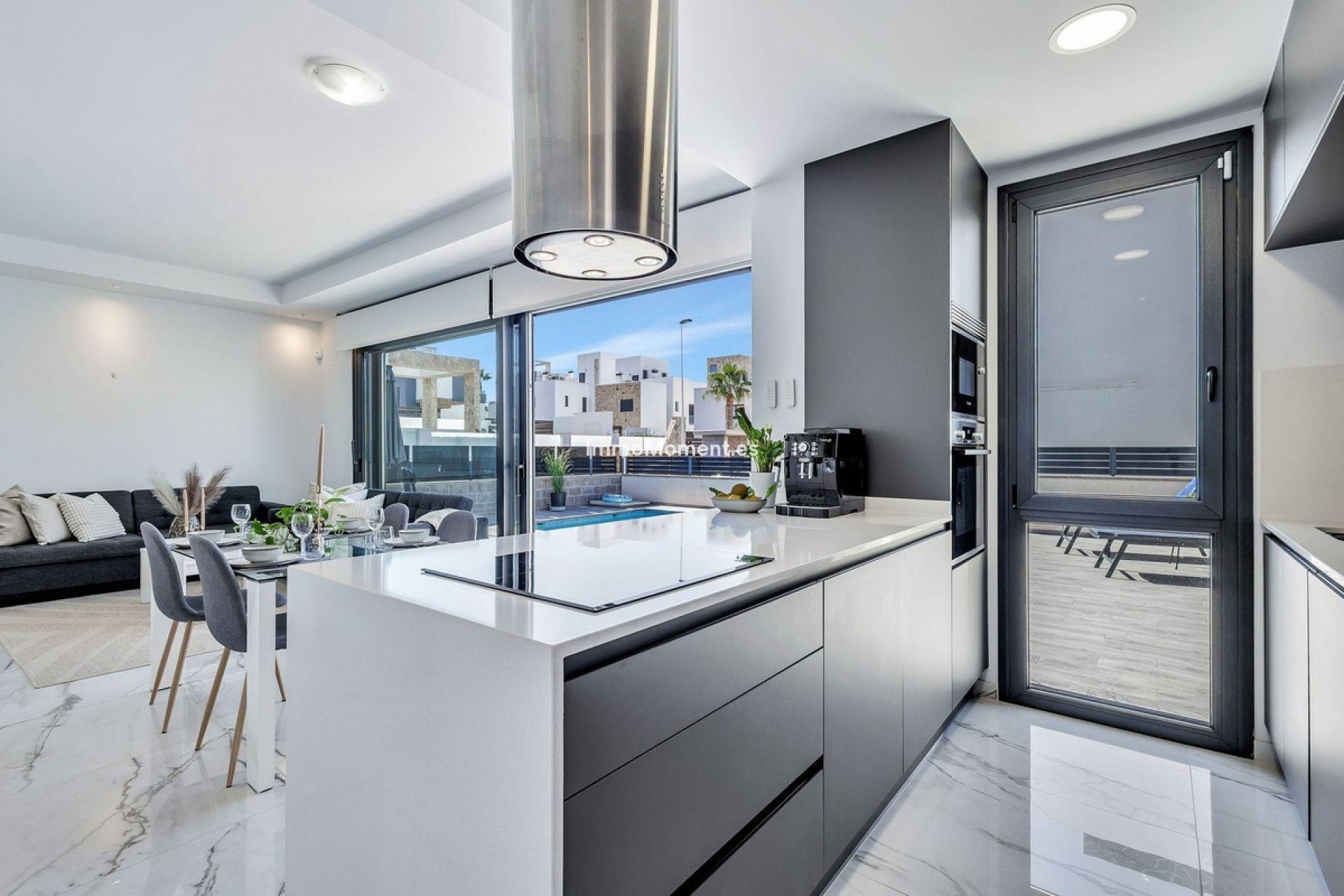 Reventa - Villa independiente - Torrevieja - Torrevieja Centro
