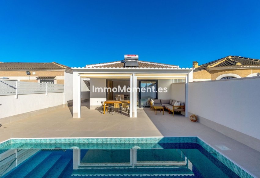 Reventa - Villa independiente - Torrevieja - Torrevieja Centro