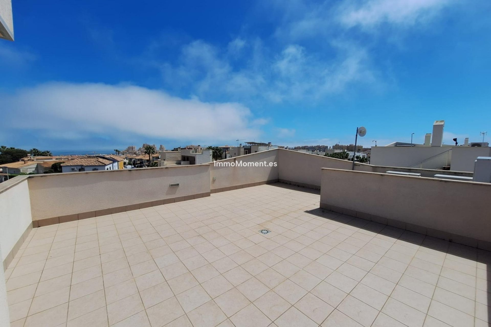 Reventa - Villa independiente - Torrevieja - Torrevieja Centro
