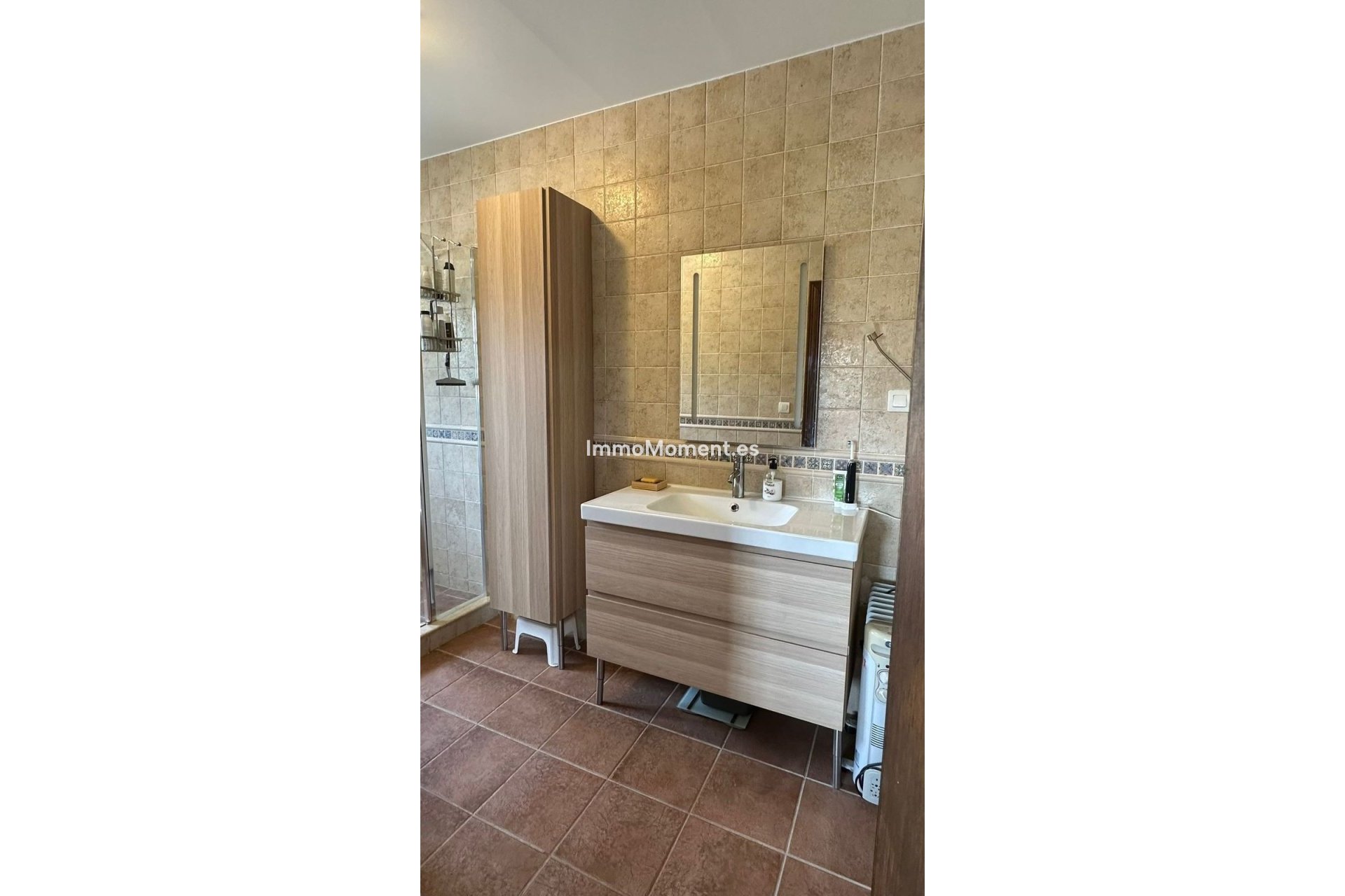 Reventa - Villa - Interior  - Alora