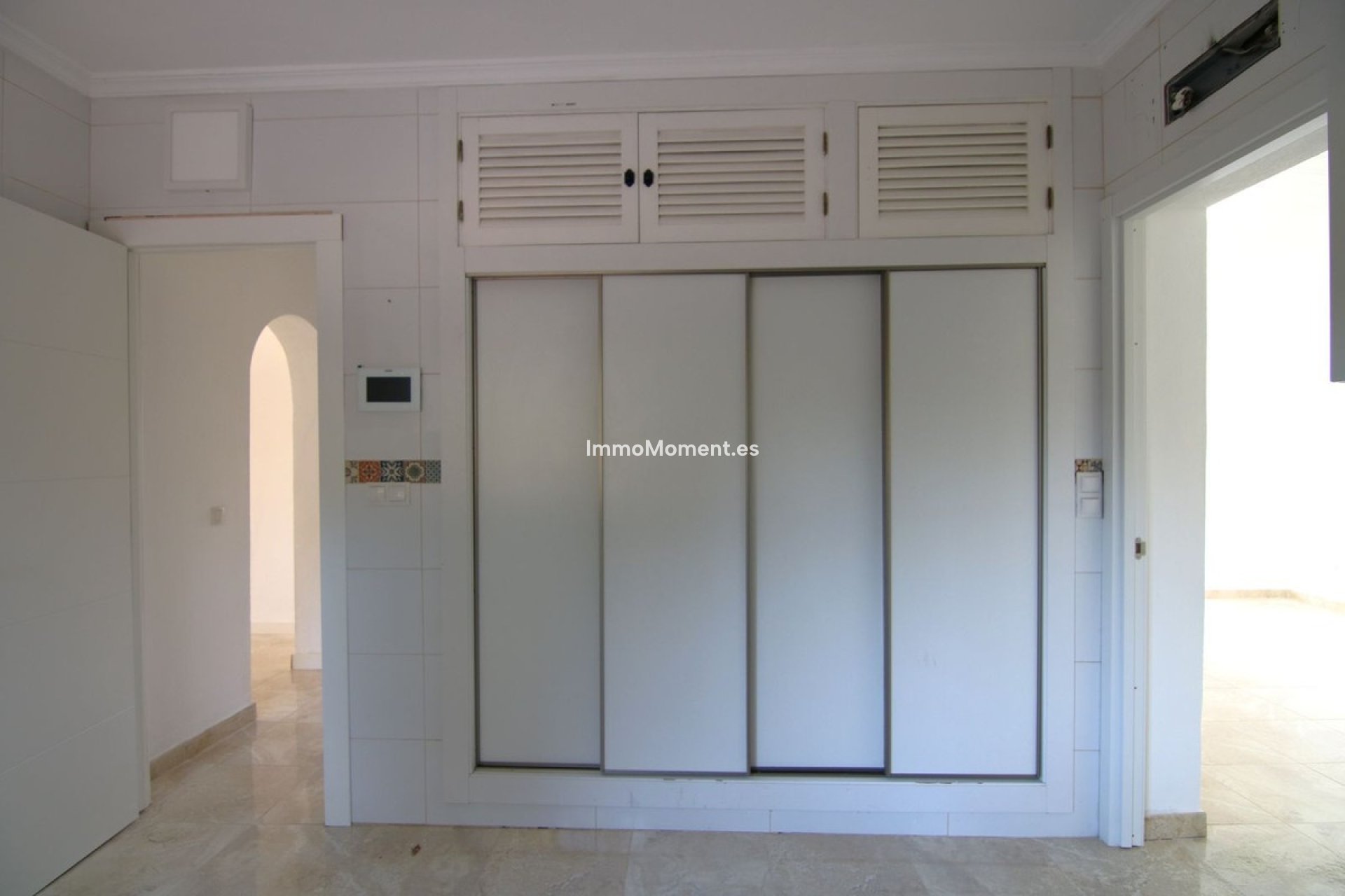 Reventa - Villa - Interior  - Alora