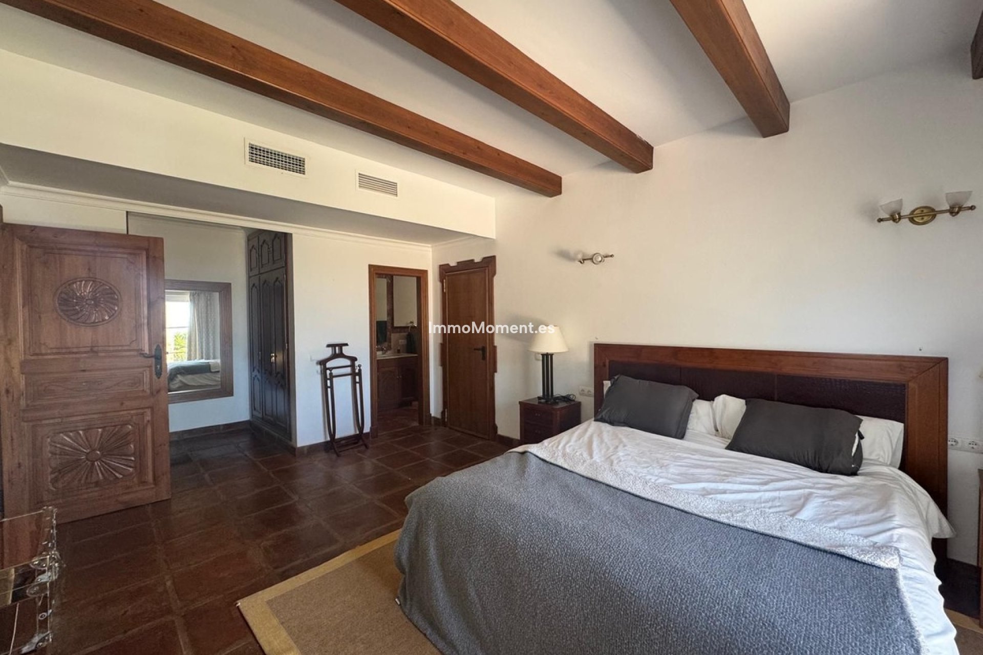 Reventa - Villa - Interior  - Istán