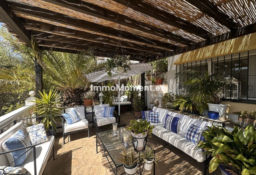 Reventa - Villa - Interior  - Monda