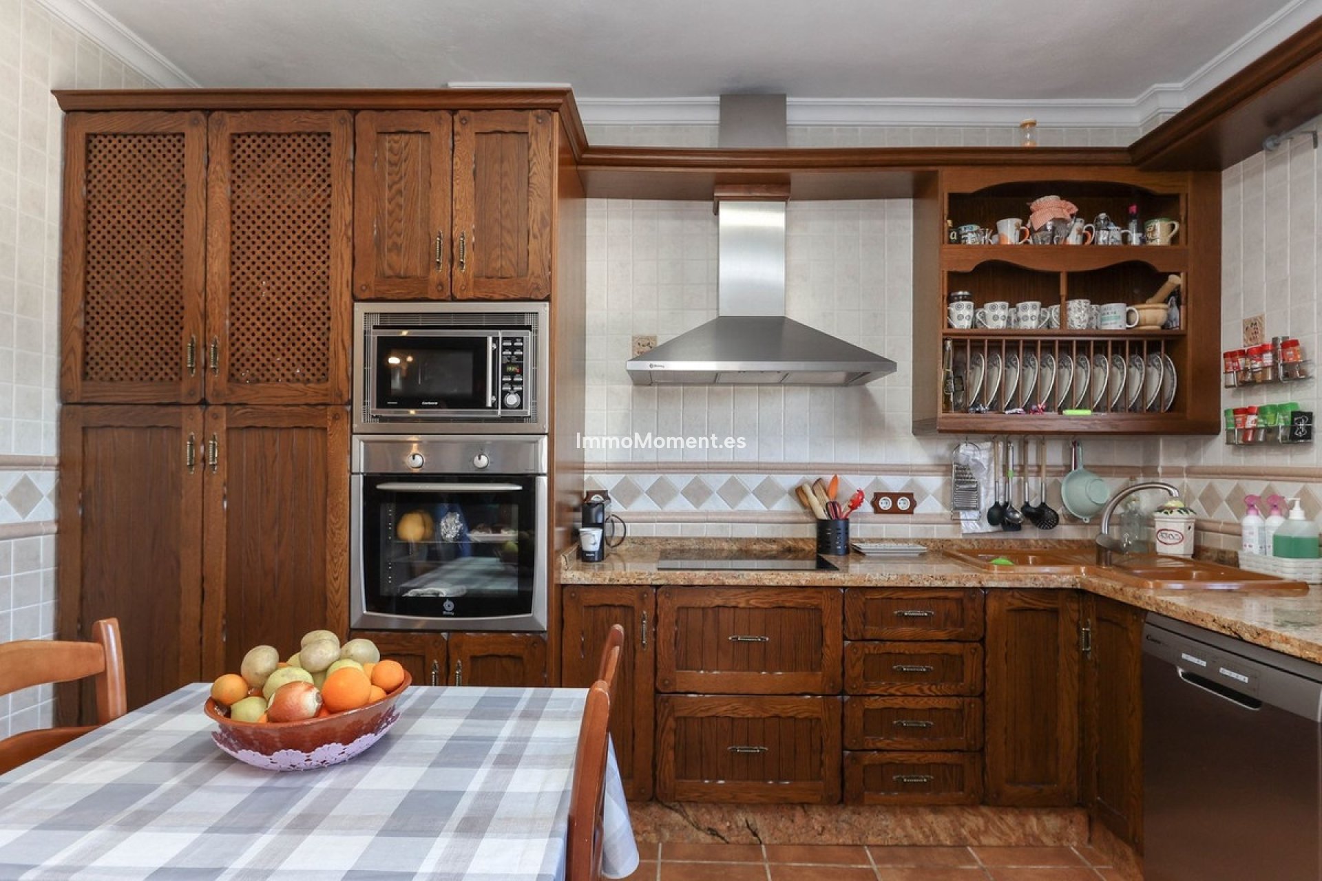 Reventa - Villa - Interior  - Monda