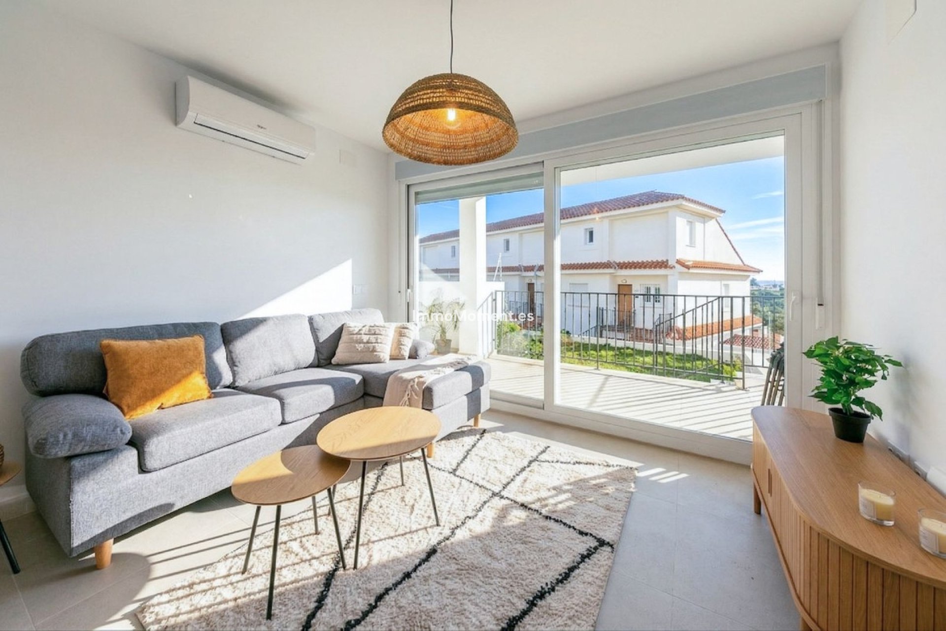 Reventa - Villa - Manilva