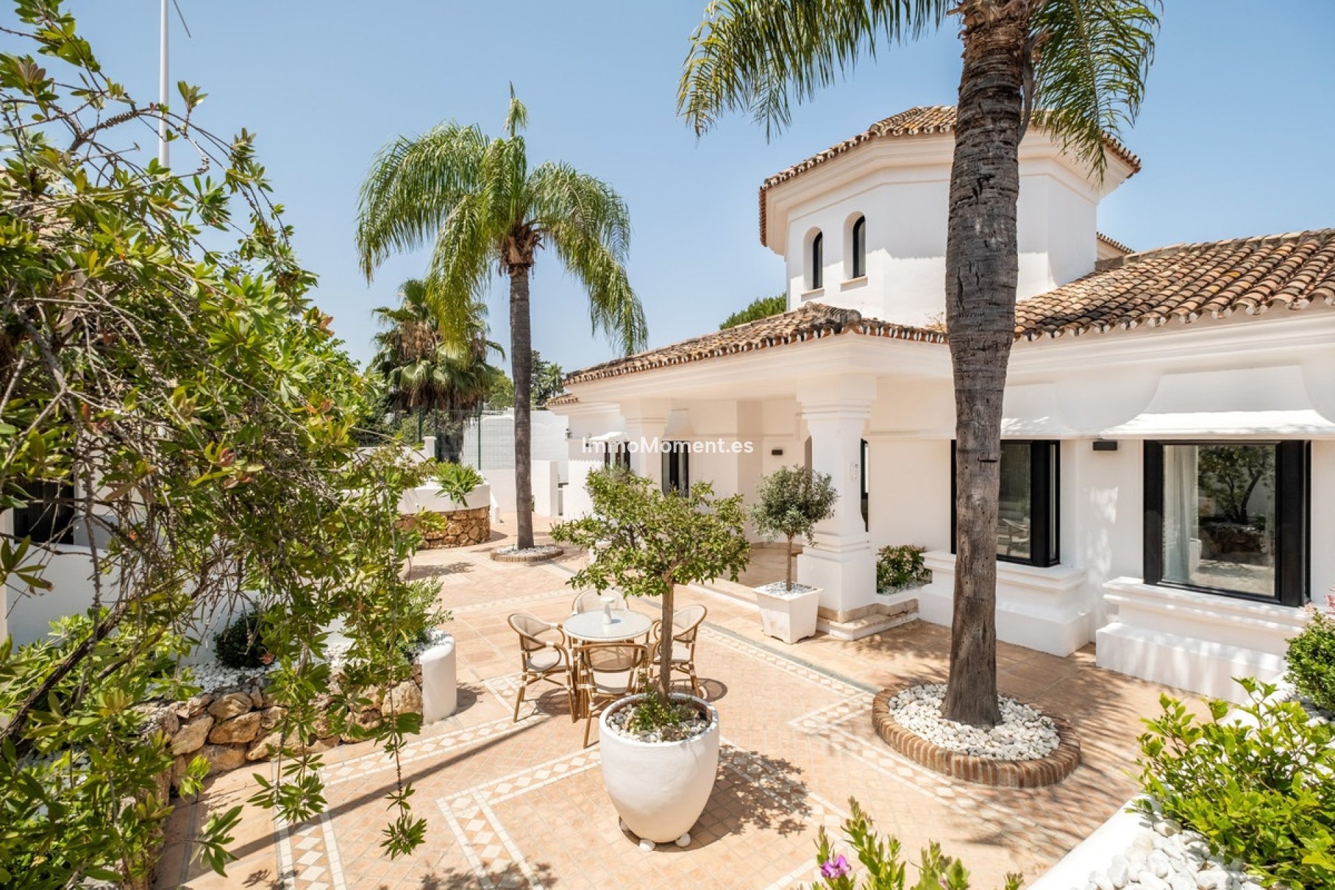 Reventa - Villa - Marbella - Aloha