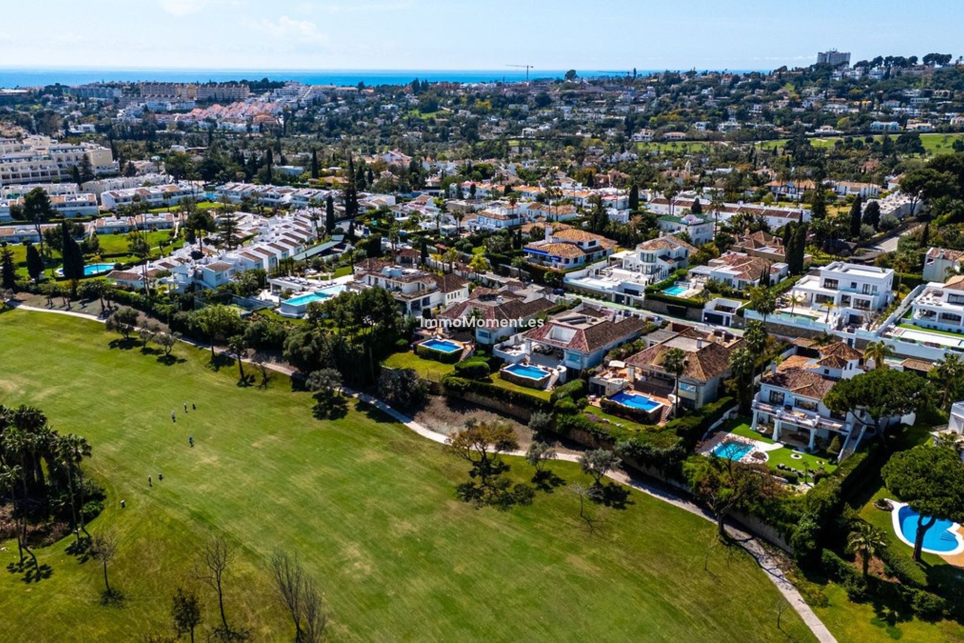 Reventa - Villa - Marbella - Aloha