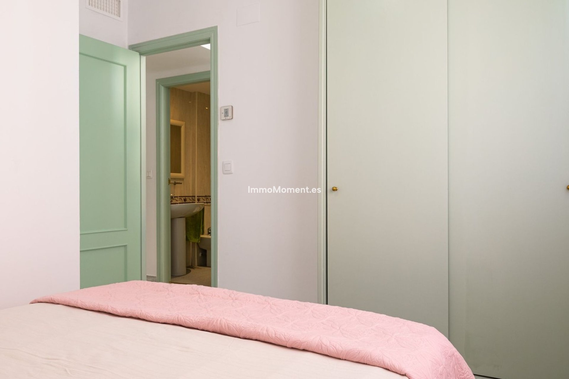 Reventa - Villa - Marbella - Costabella