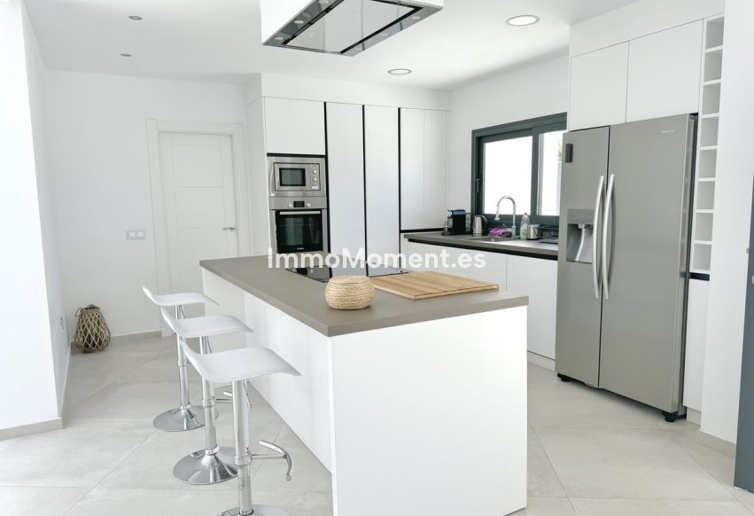 Reventa - Villa - Marbella - El Rosario