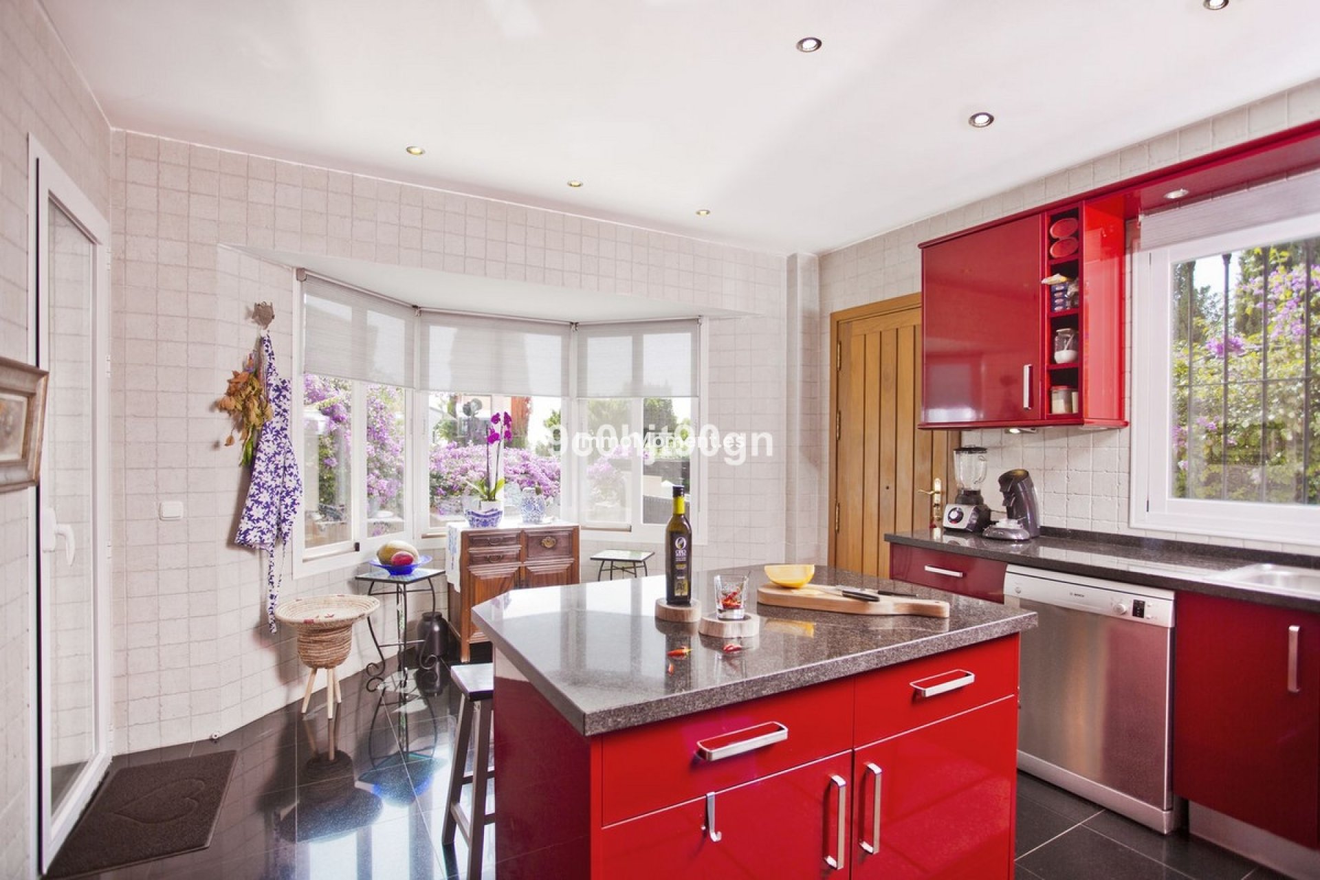 Reventa - Villa - Marbella - Elviria