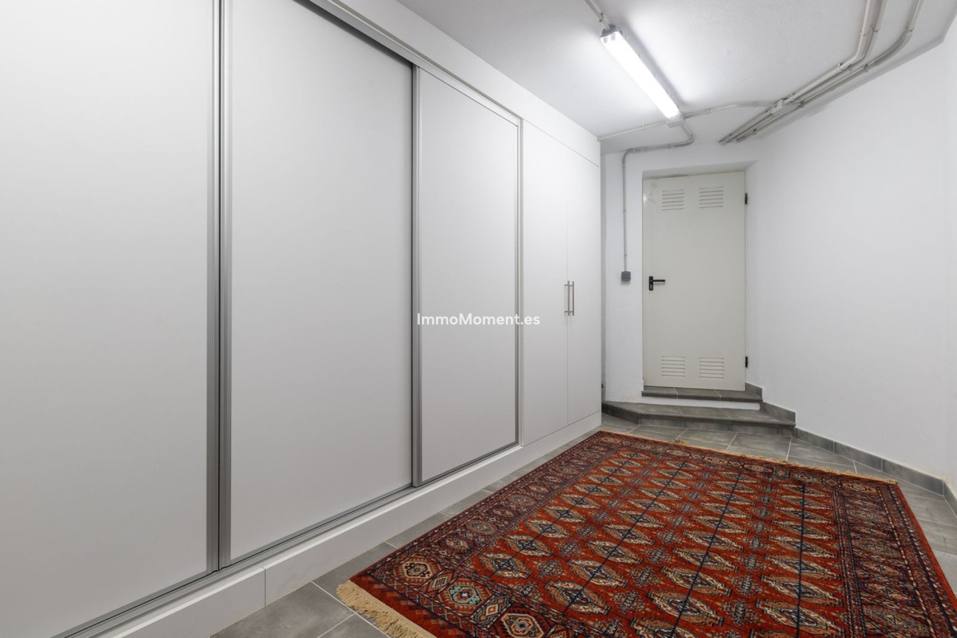 Reventa - Villa - Marbella - Elviria