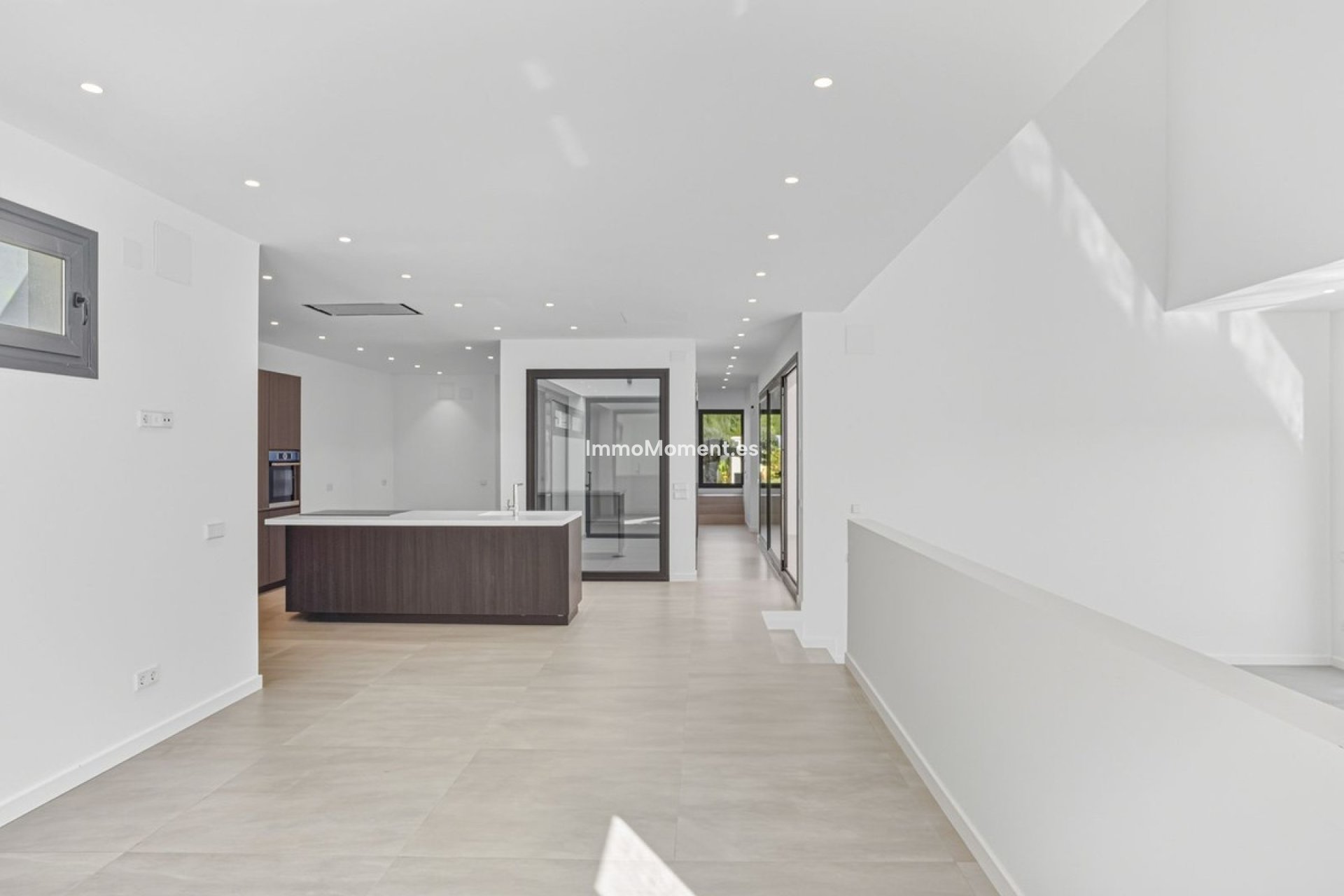 Reventa - Villa - Marbella - Elviria