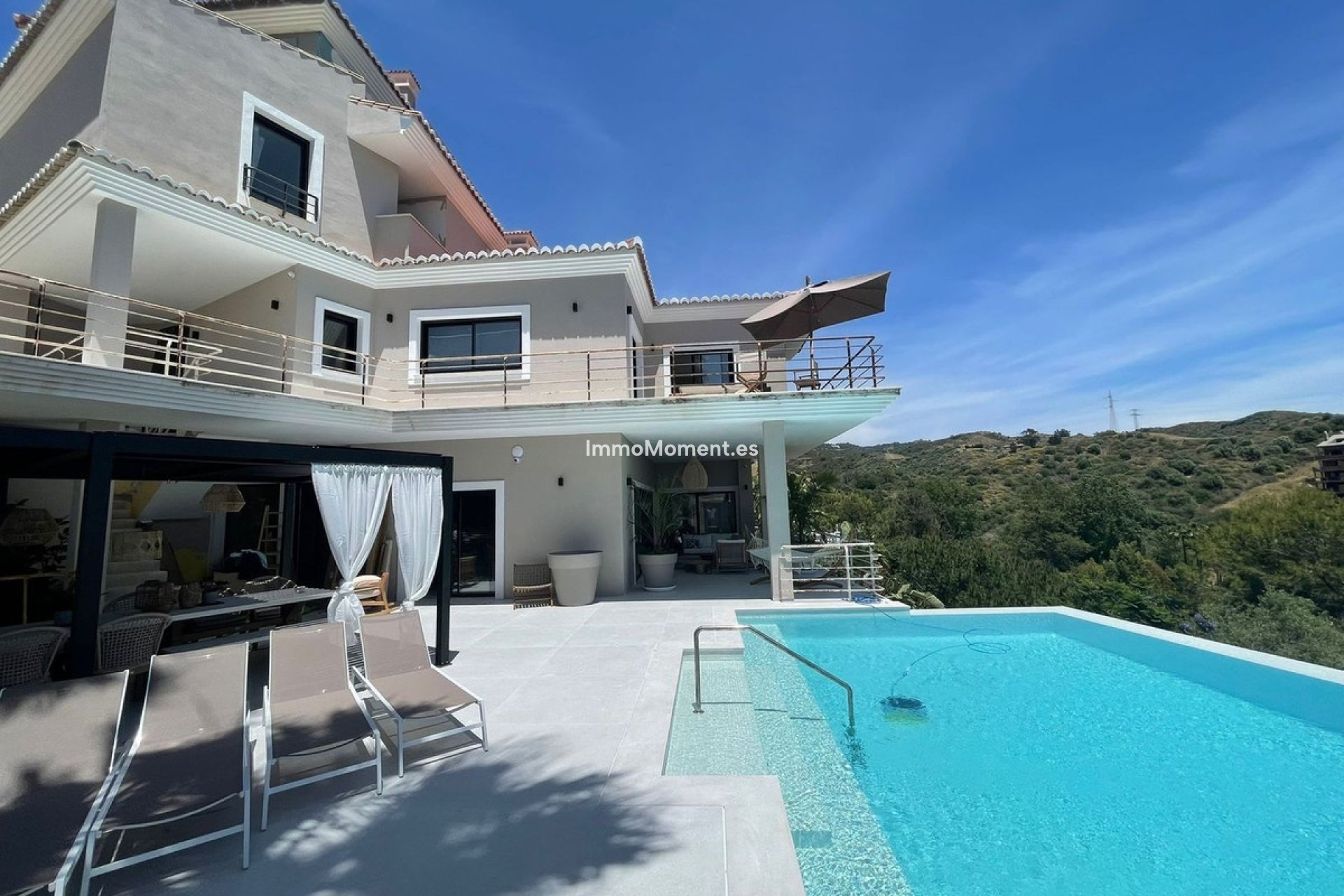 Reventa - Villa - Marbella - Elviria