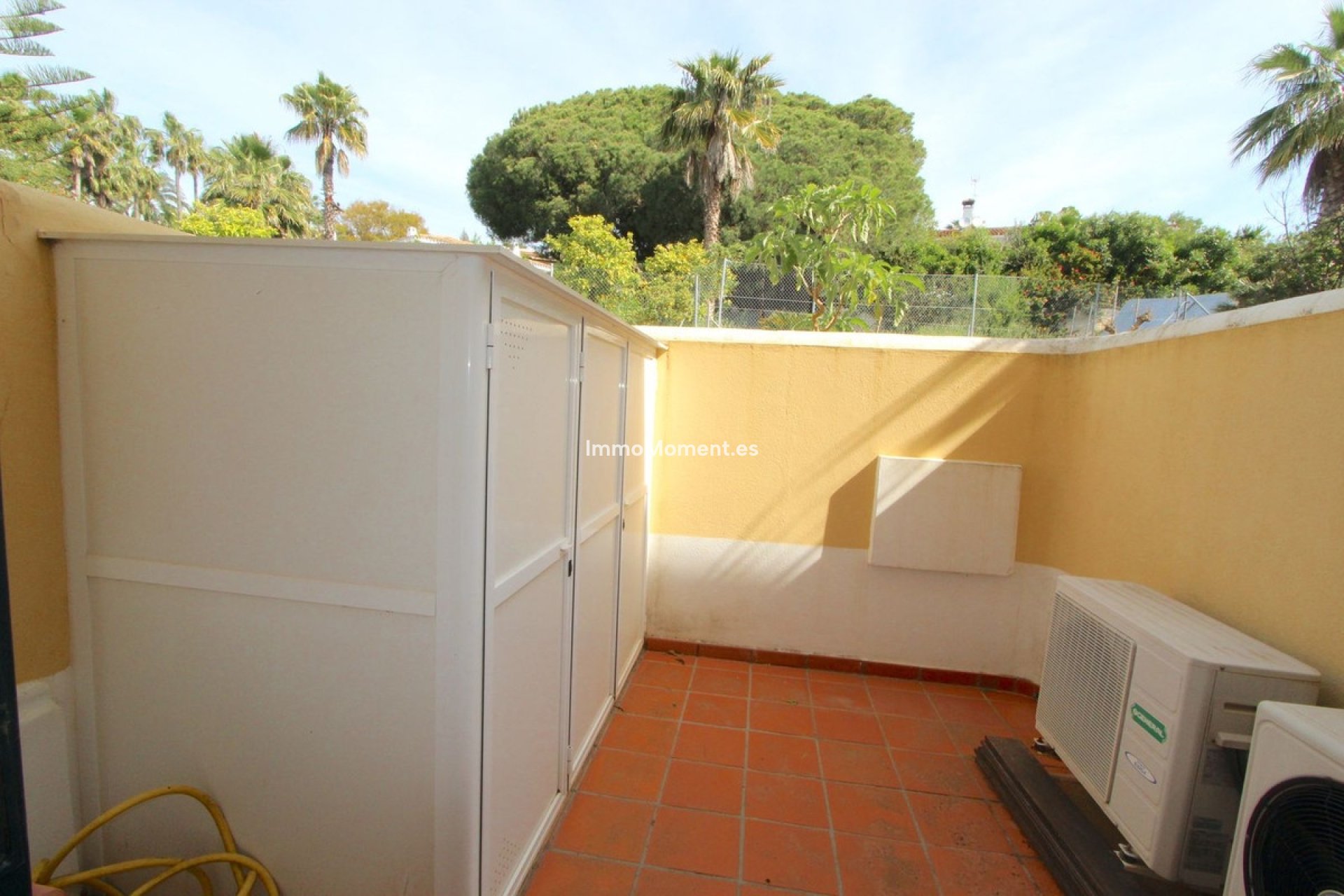Reventa - Villa - Marbella - Elviria