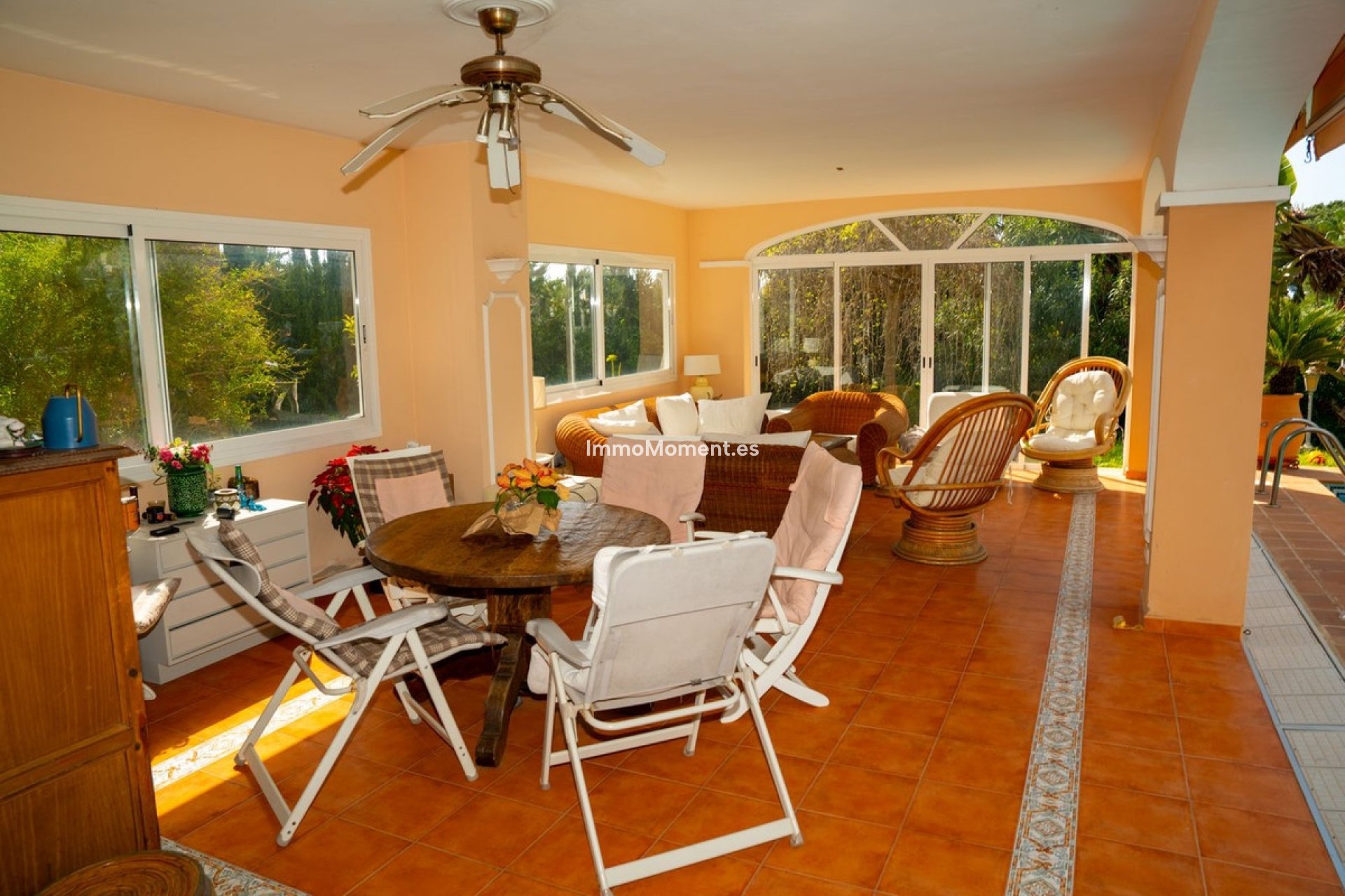 Reventa - Villa - Marbella - Elviria