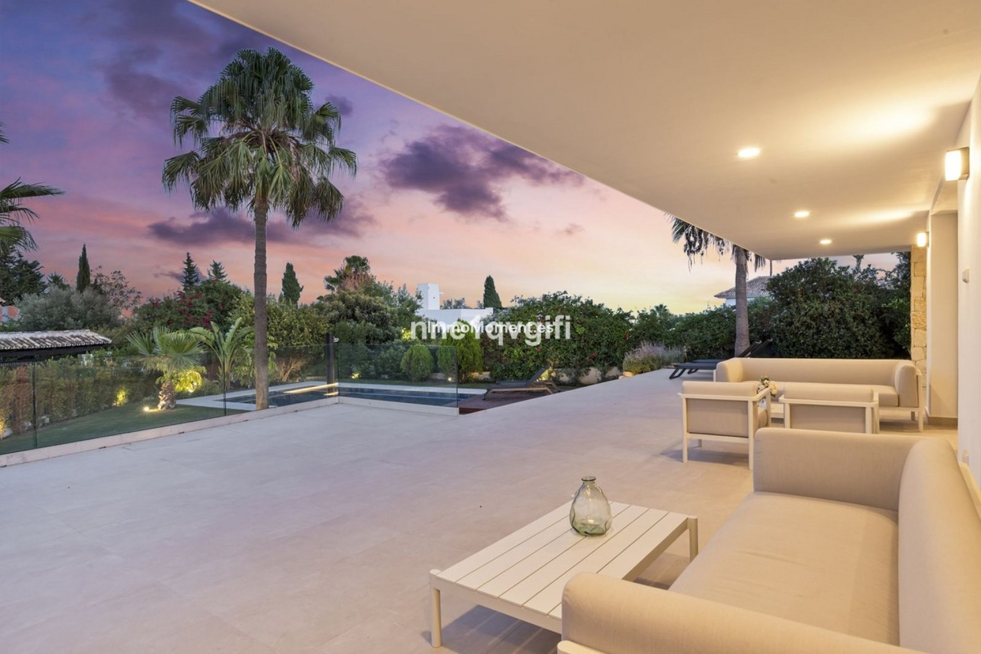 Reventa - Villa - Marbella - Guadalmina Alta