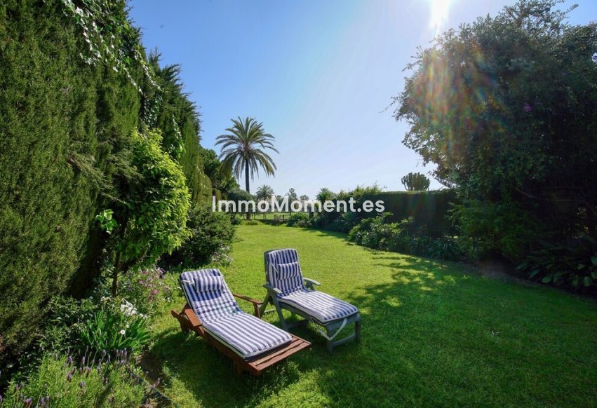 Reventa - Villa - Marbella - Guadalmina Alta