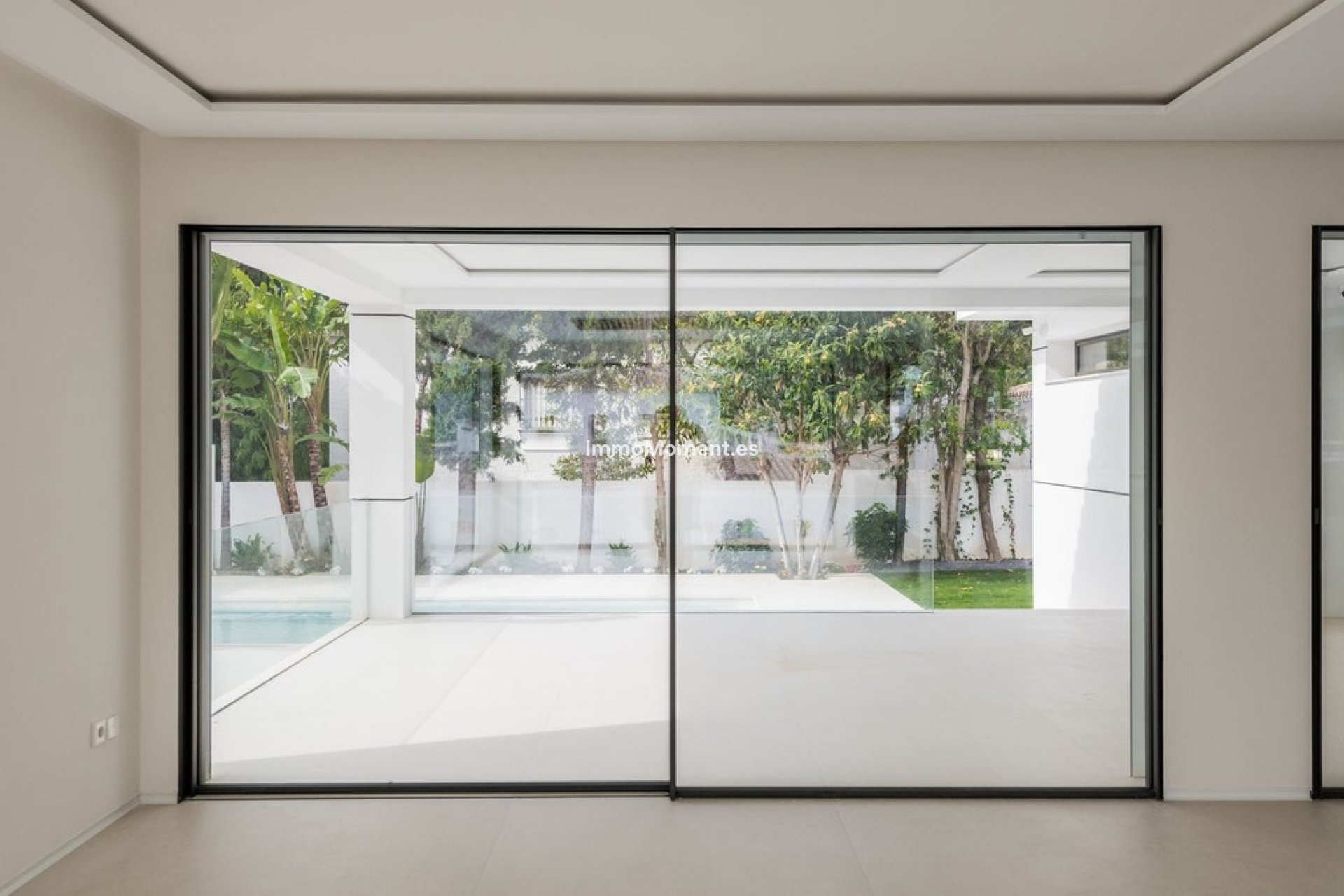 Reventa - Villa - Marbella - Guadalmina Alta