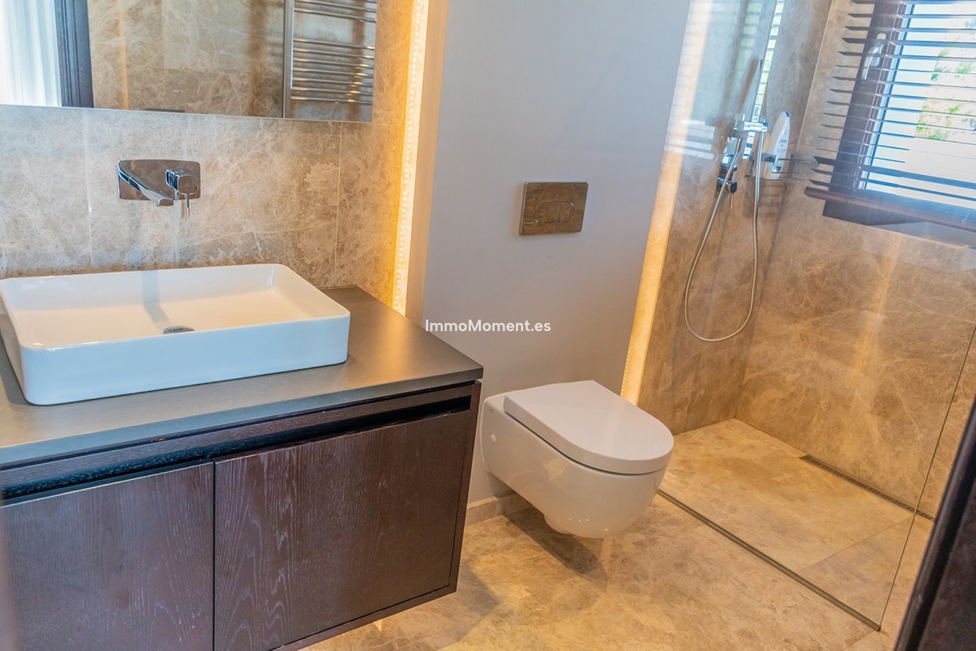 Reventa - Villa - Marbella - Guadalmina Alta