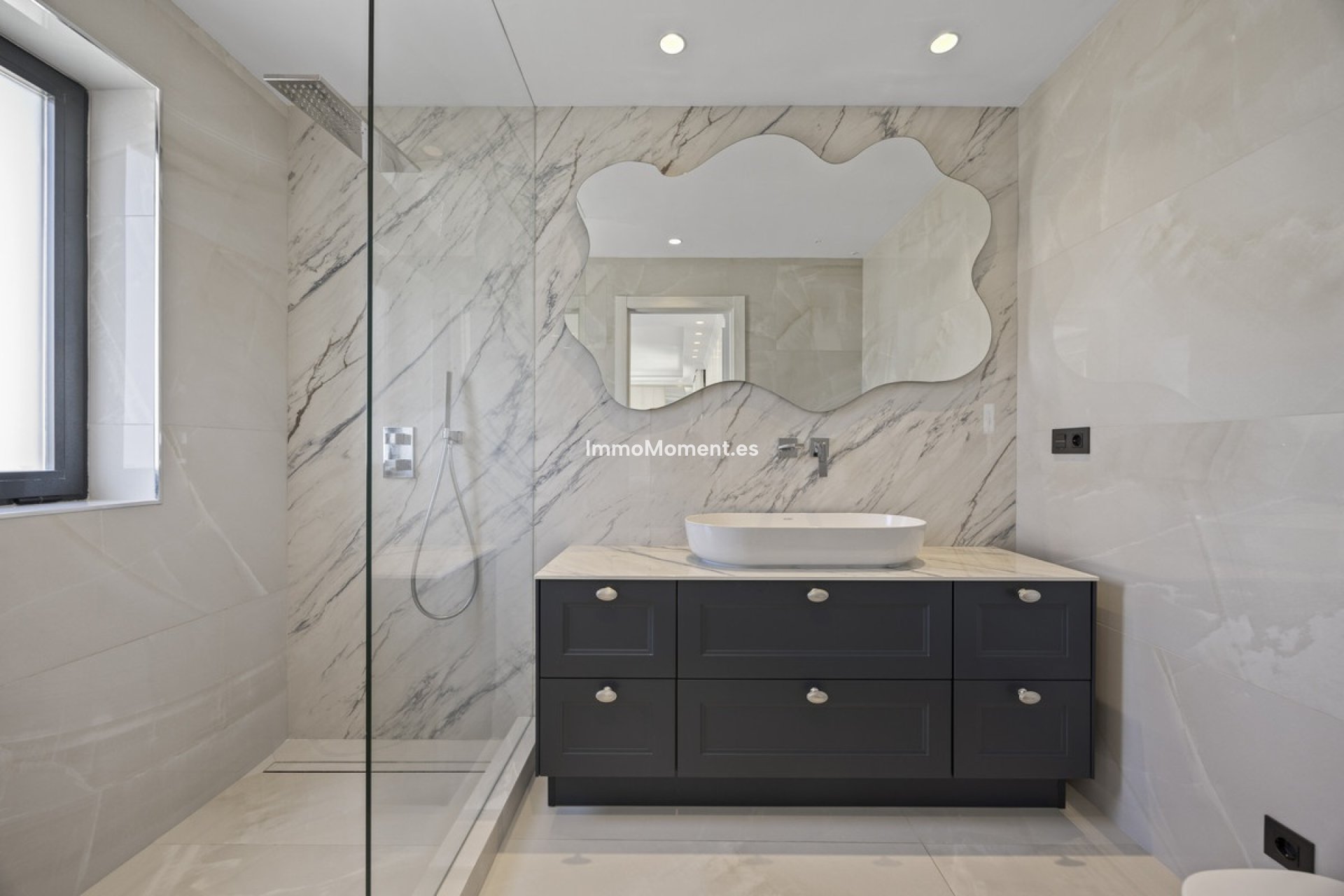 Reventa - Villa - Marbella - Guadalmina Alta