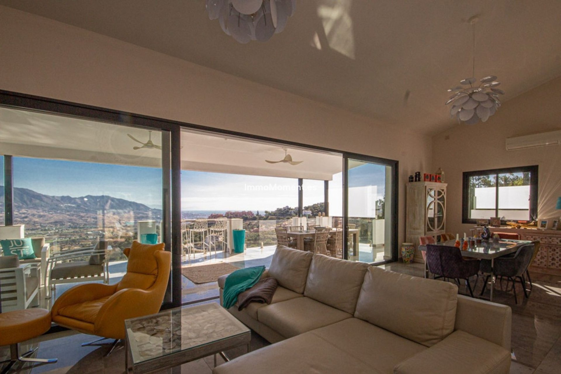 Reventa - Villa - Marbella - La Mairena