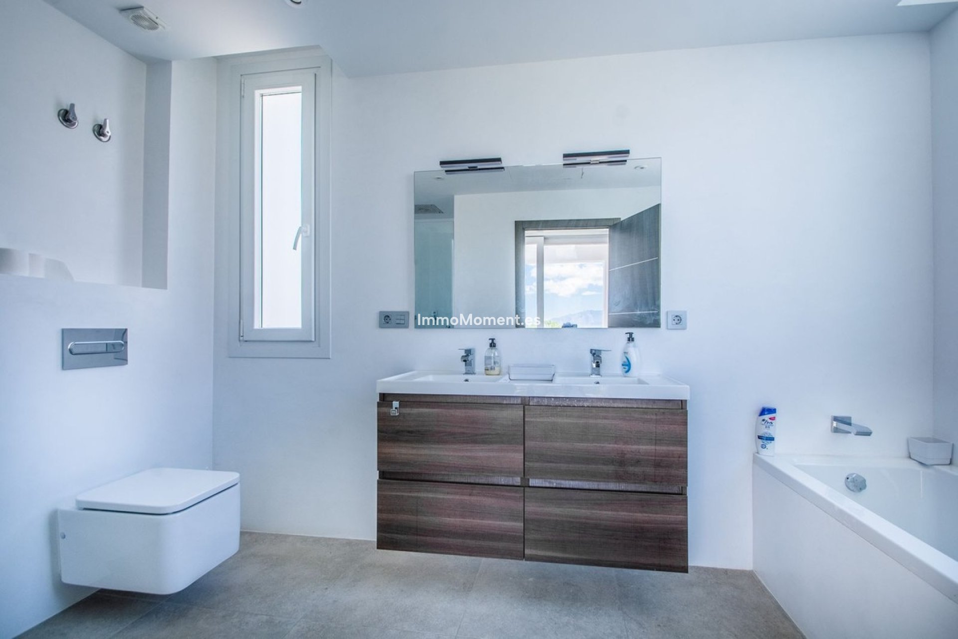 Reventa - Villa - Marbella - La Mairena