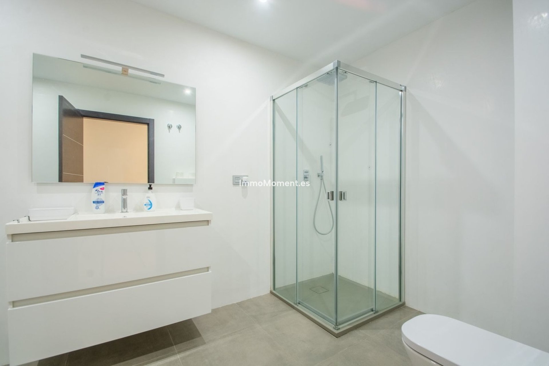 Reventa - Villa - Marbella - La Mairena