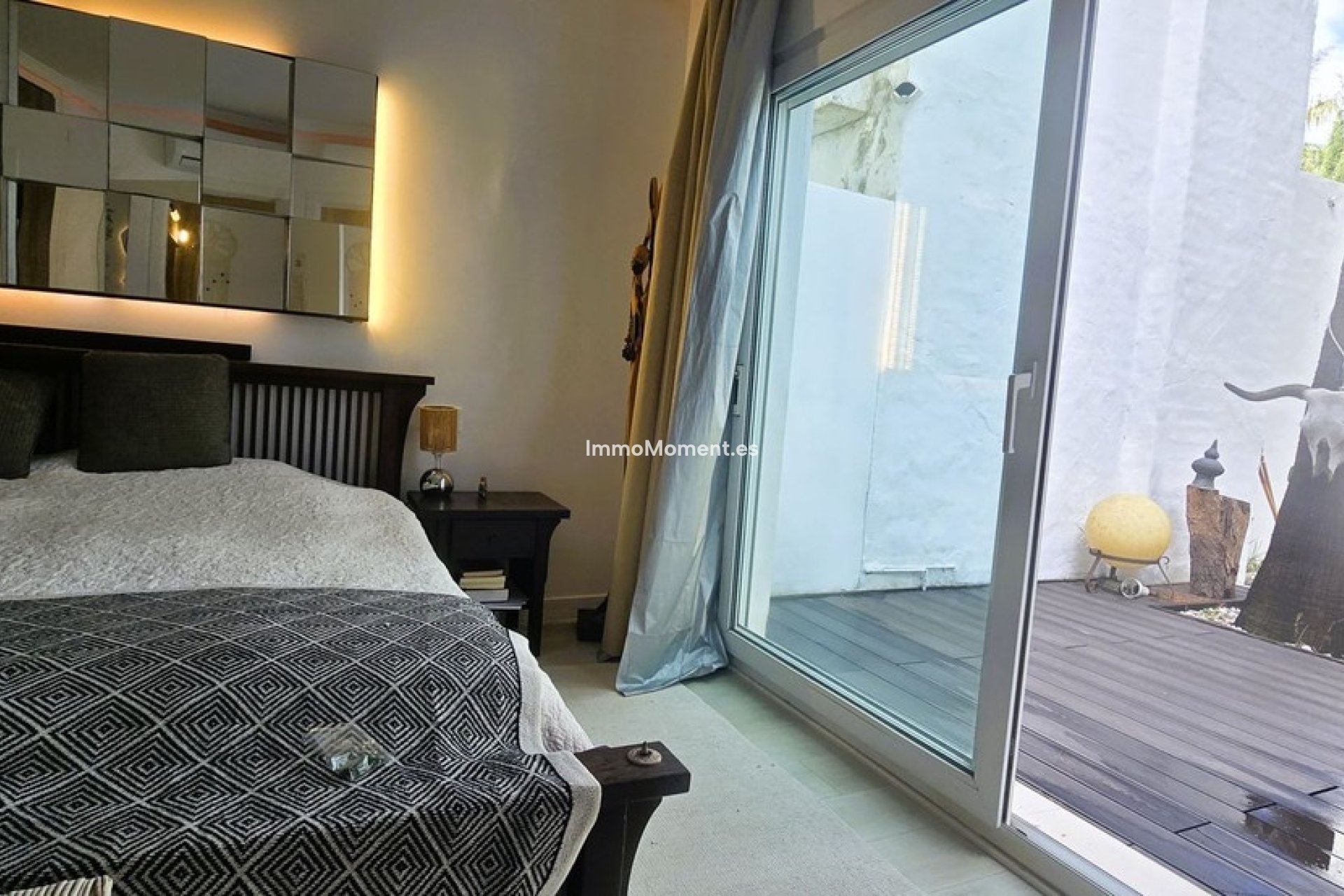 Reventa - Villa - Marbella - Las Chapas