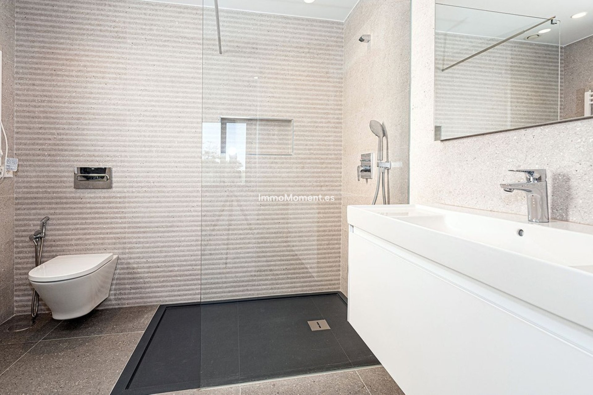 Reventa - Villa - Marbella - Marbella Centro