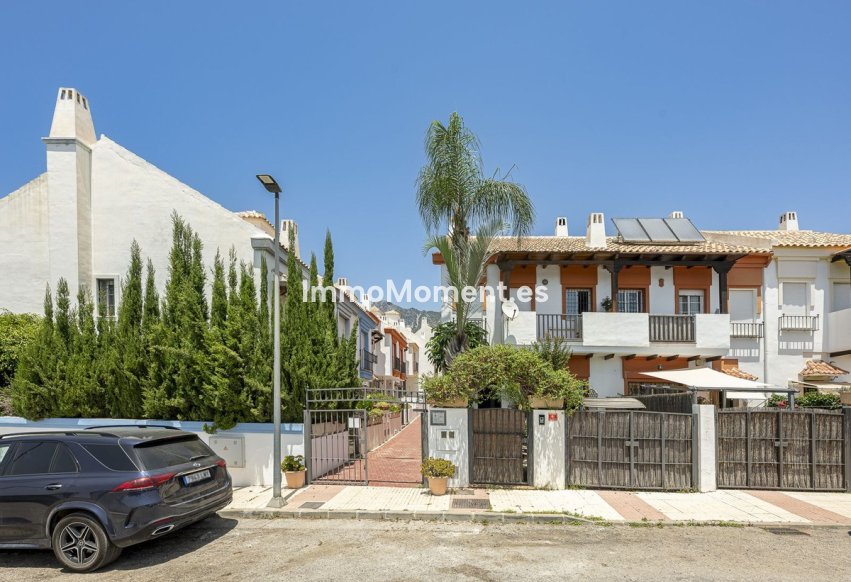Reventa - Villa - Marbella - Marbella Centro