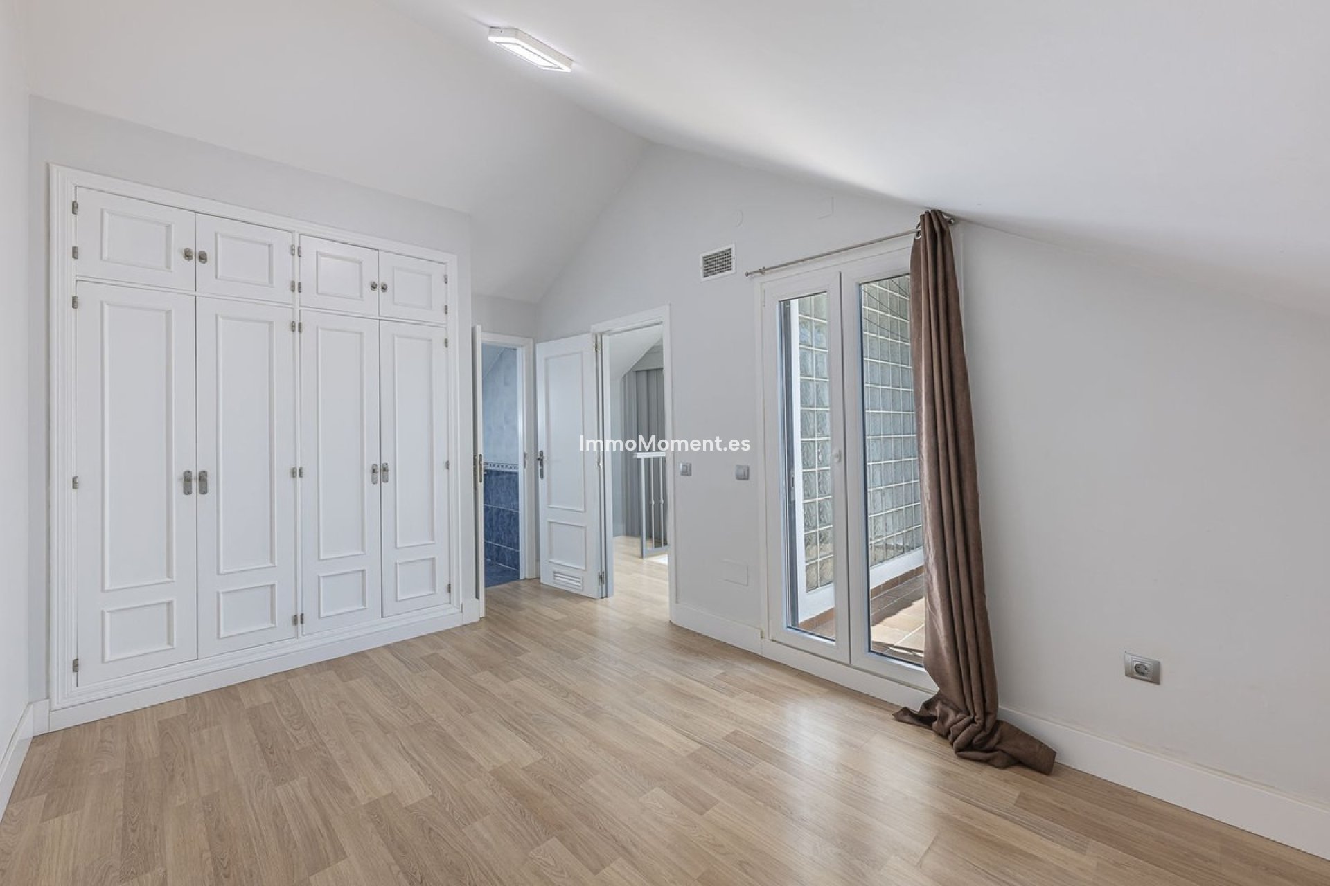 Reventa - Villa - Marbella - Marbella Centro