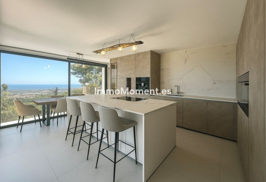 Reventa - Villa - Marbella - Marbella Centro