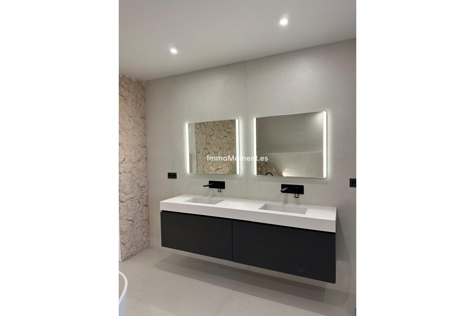 Reventa - Villa - Marbella - Marbella Centro