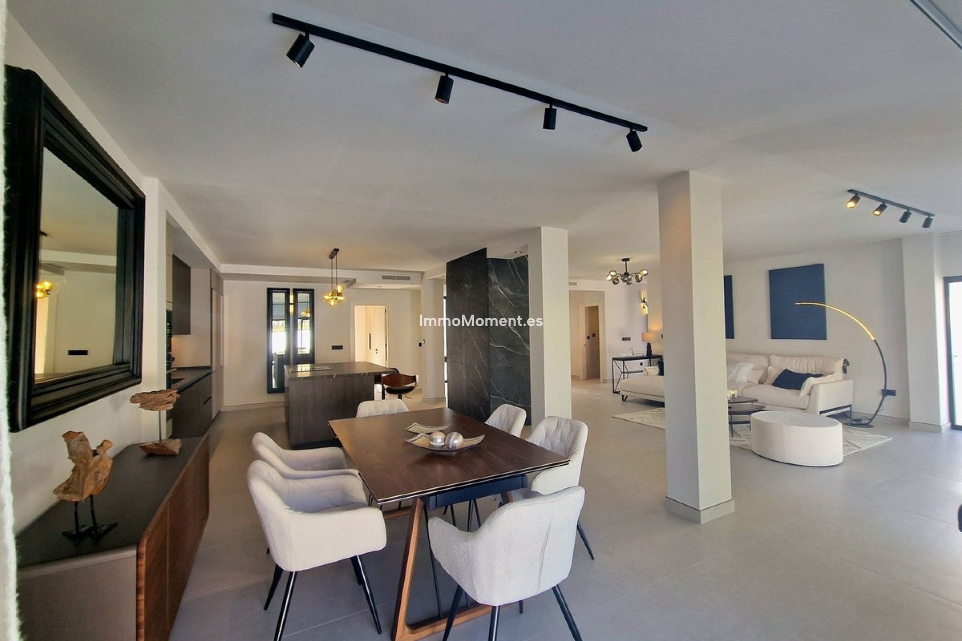 Reventa - Villa - Marbella - Marbella Centro