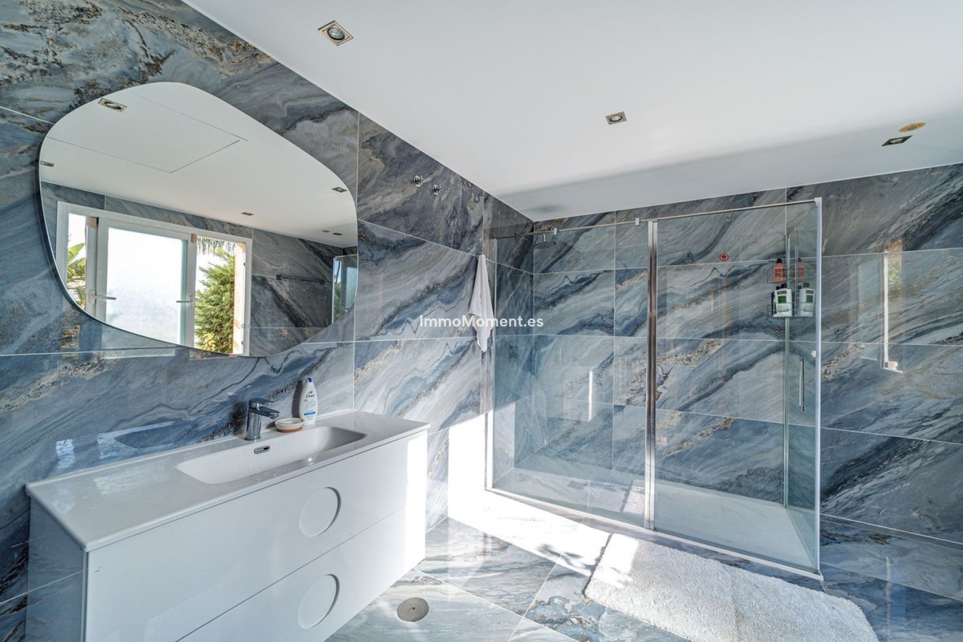 Reventa - Villa - Marbella - Marbella Centro