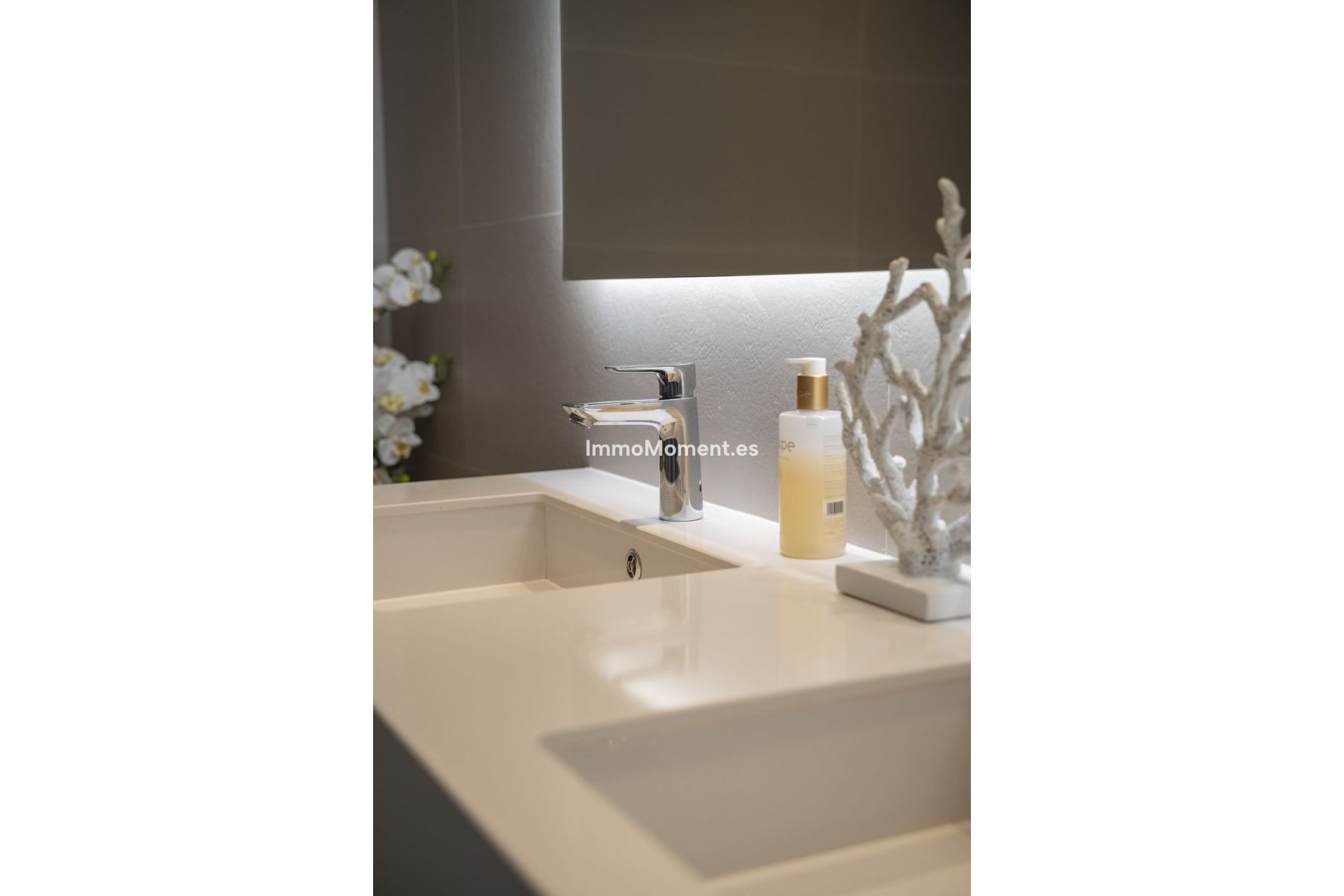 Reventa - Villa - Marbella - Marbella Centro