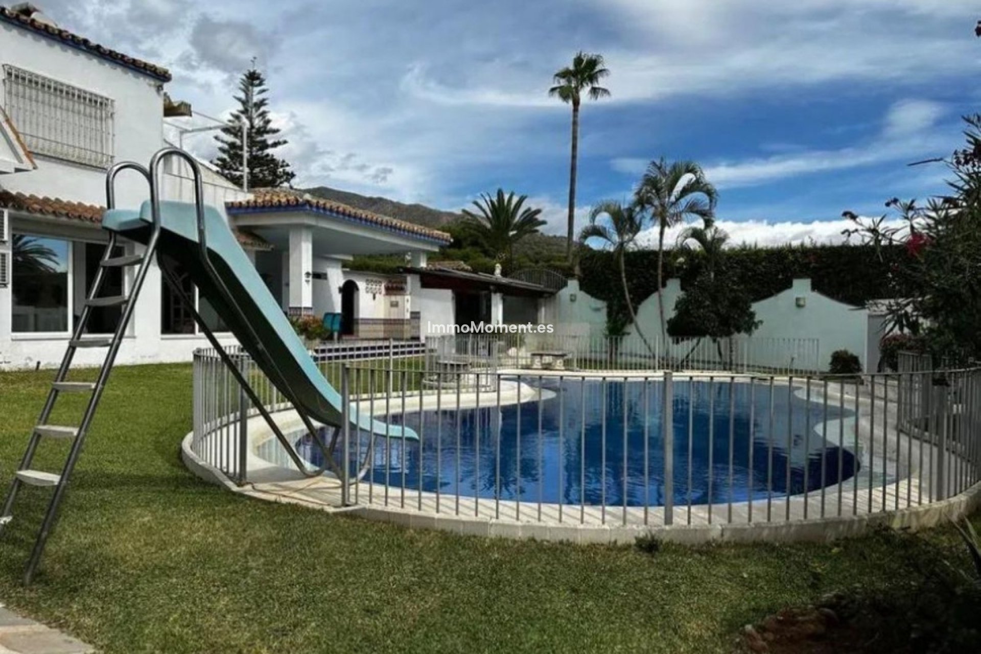 Reventa - Villa - Marbella - Marbella Centro