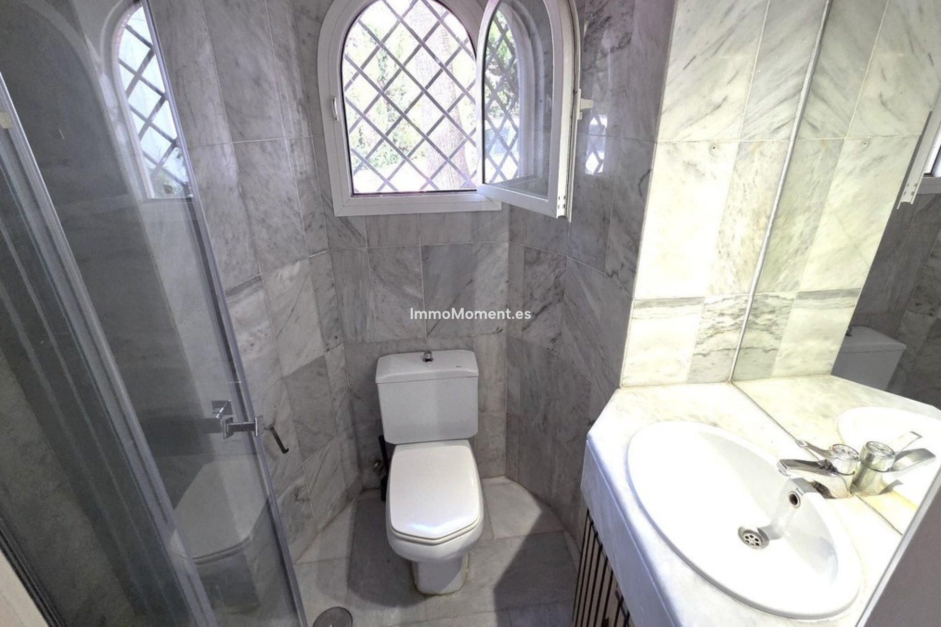 Reventa - Villa - Marbella - Marbella Centro