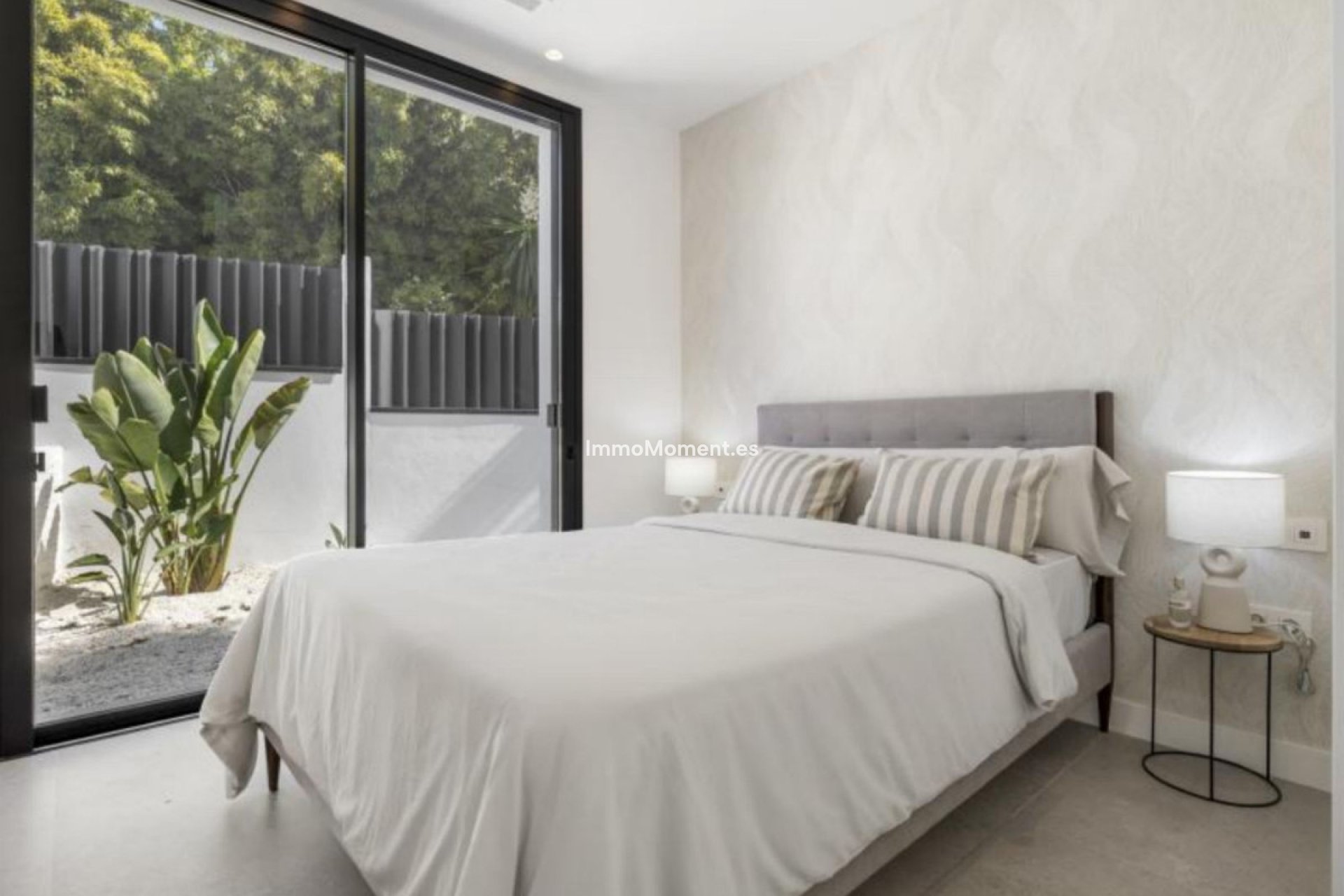 Reventa - Villa - Marbella - Marbesa